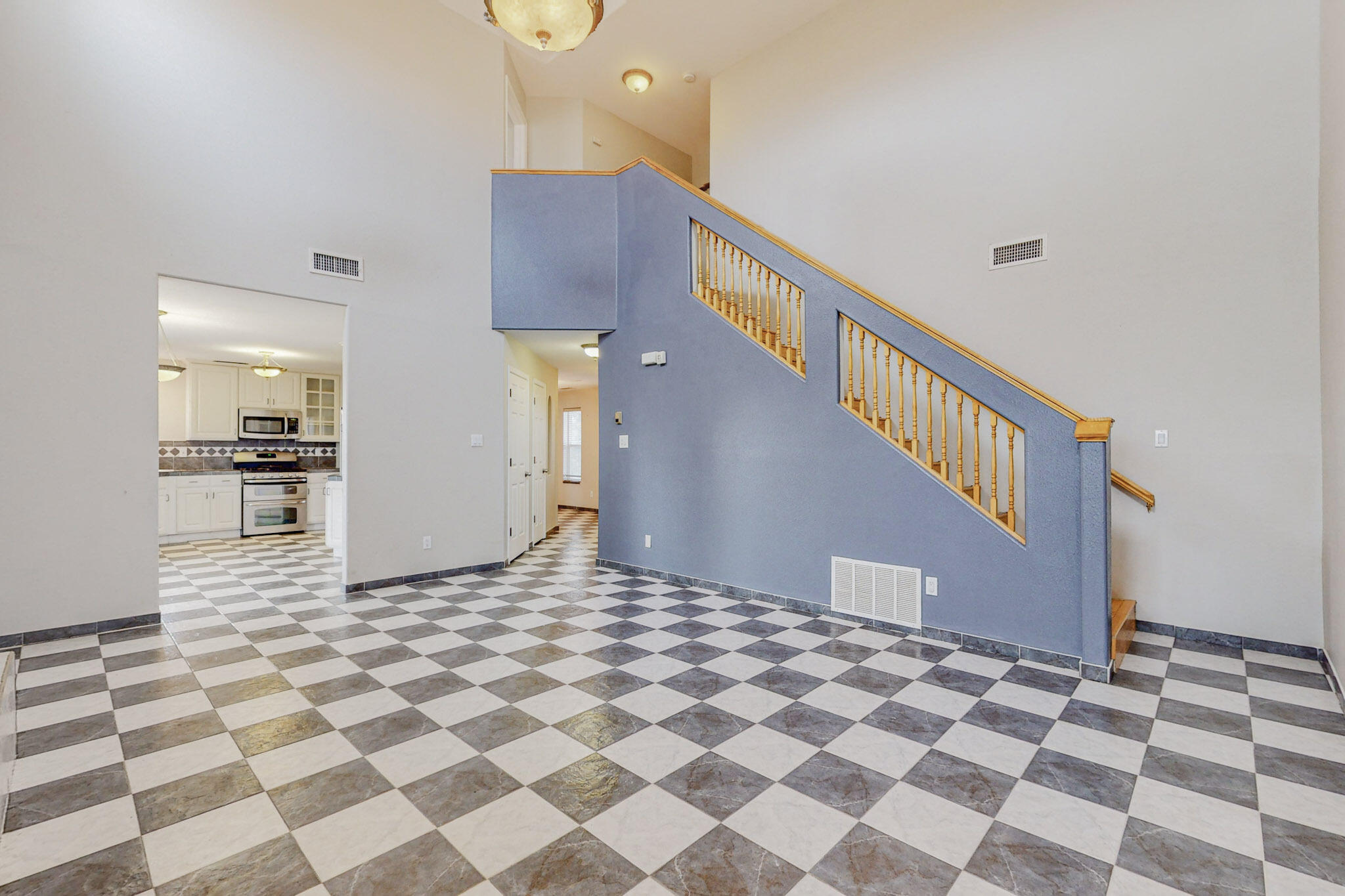 1422 Golf Course Road SE