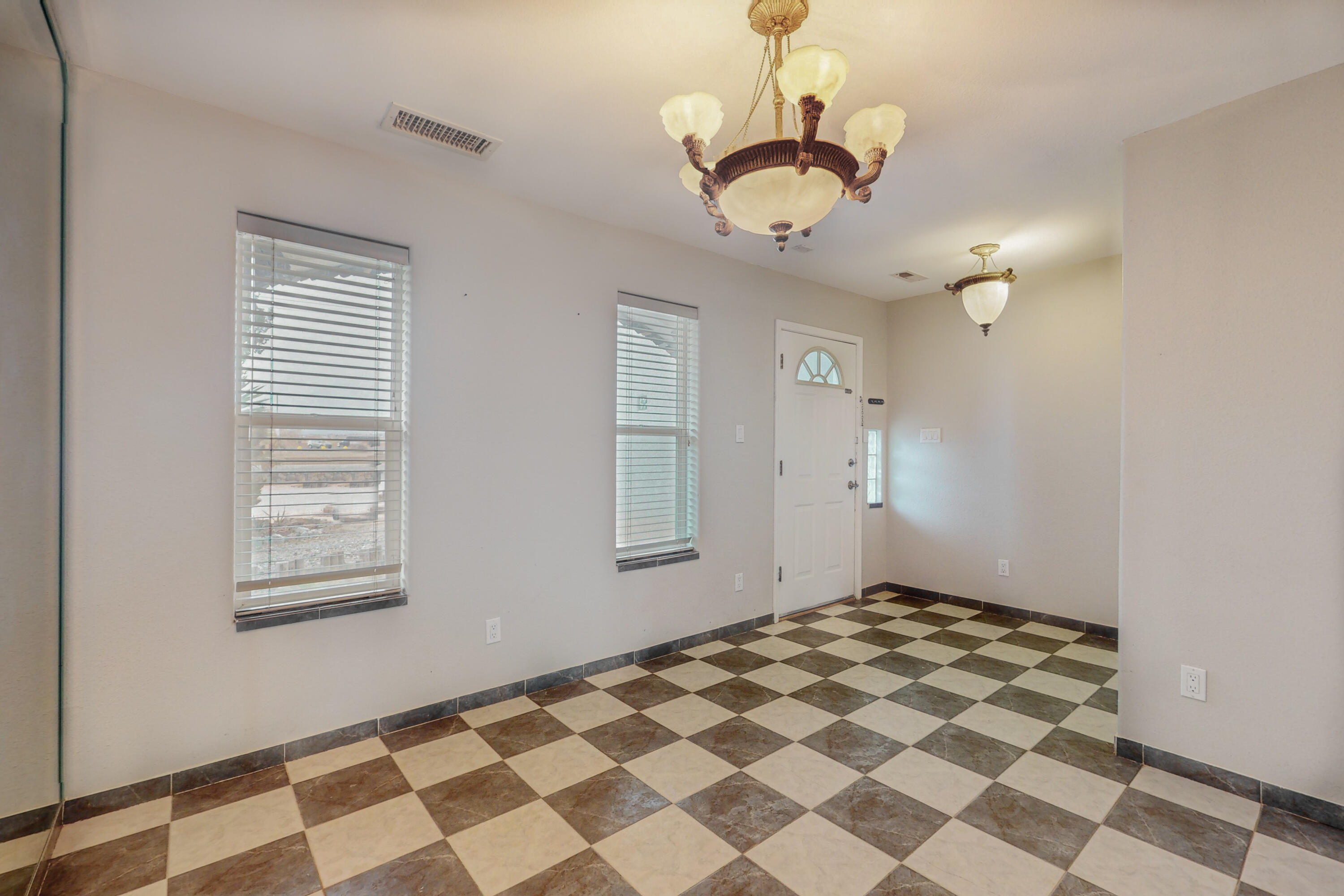 1422 Golf Course Road SE