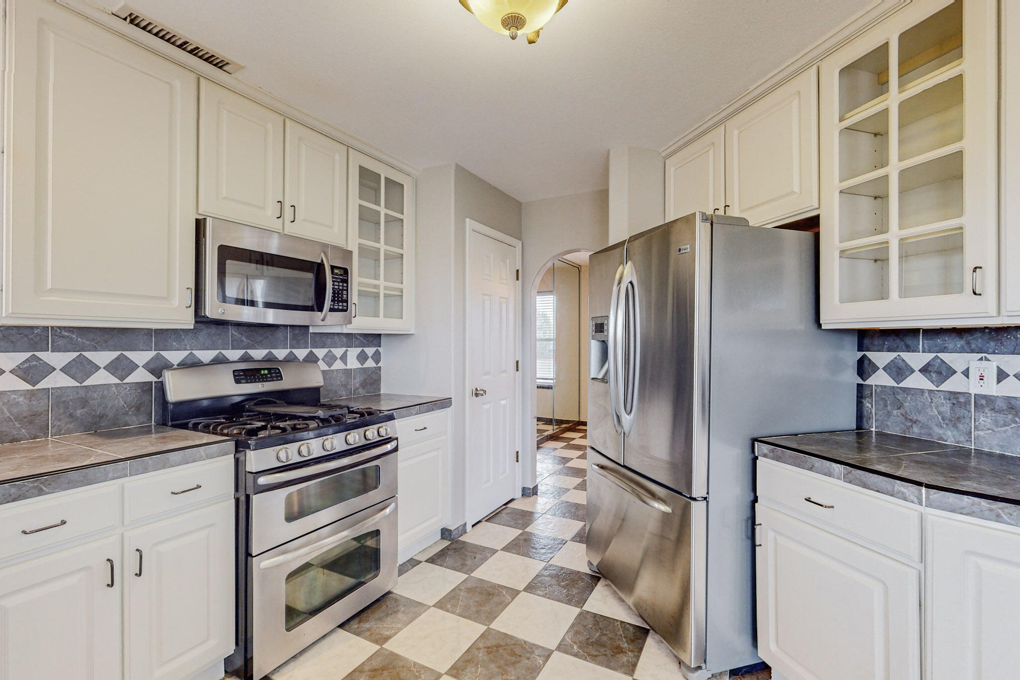 1422 Golf Course Road SE