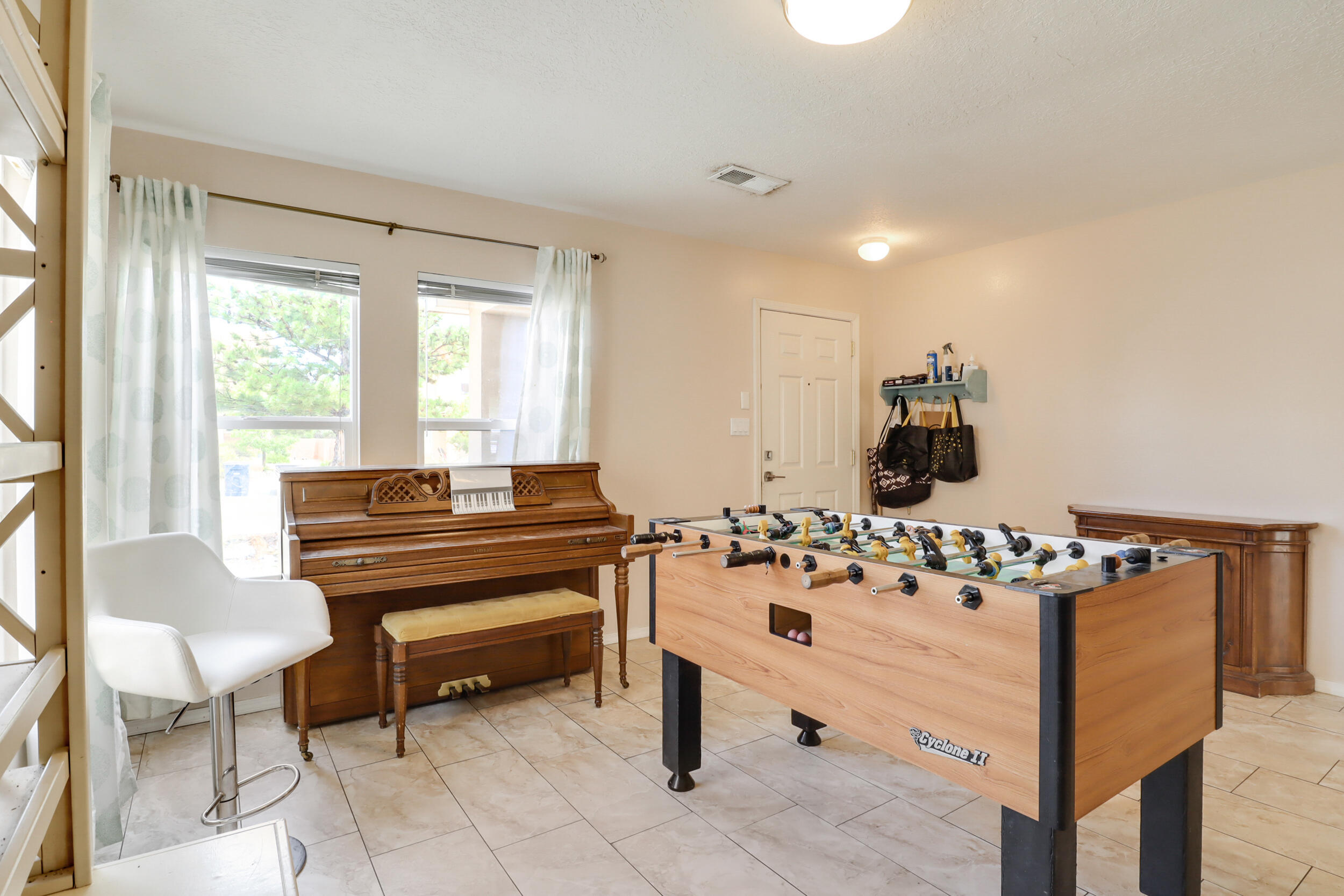 7608 Briar Ridge Avenue NW