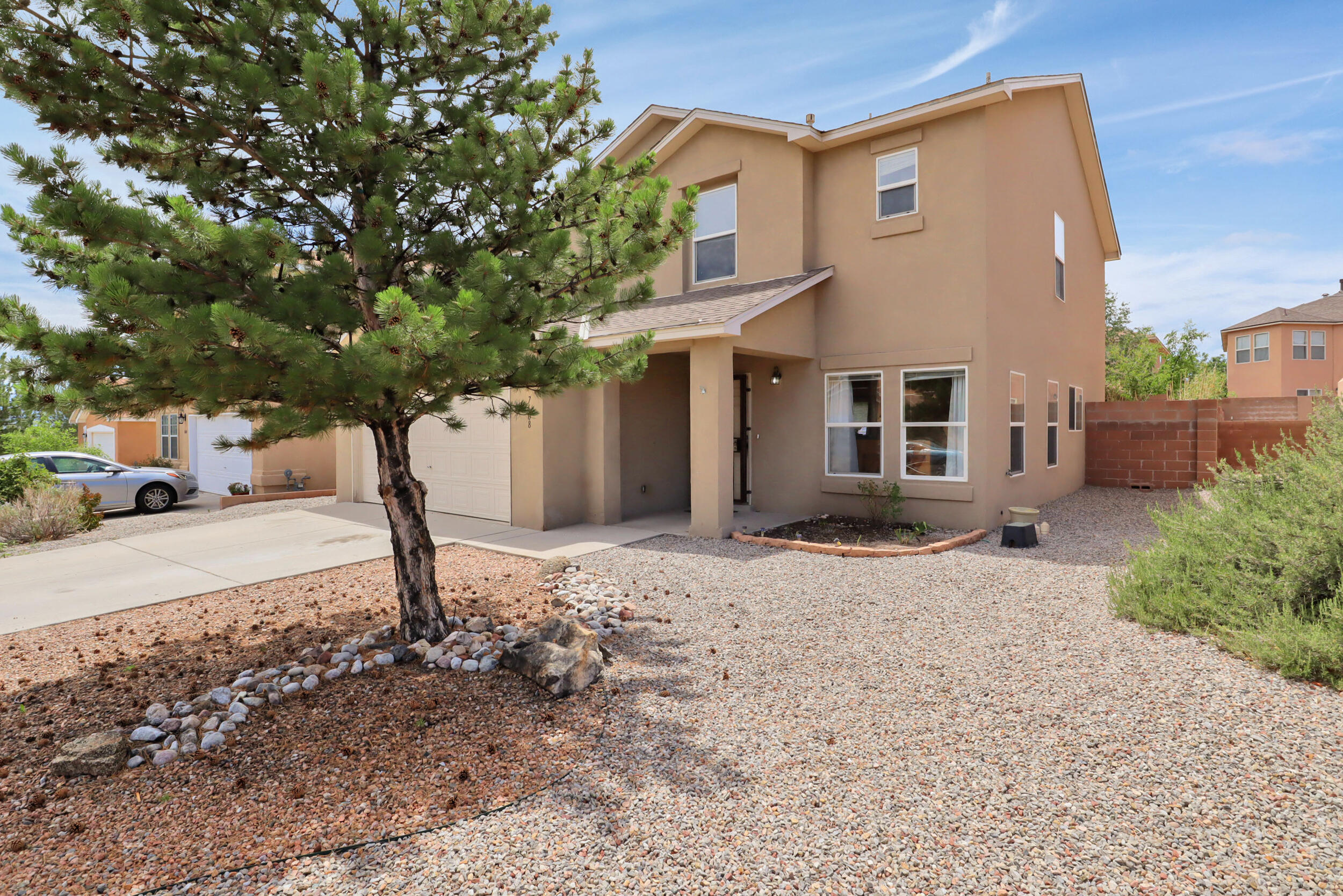 7608 Briar Ridge Avenue NW