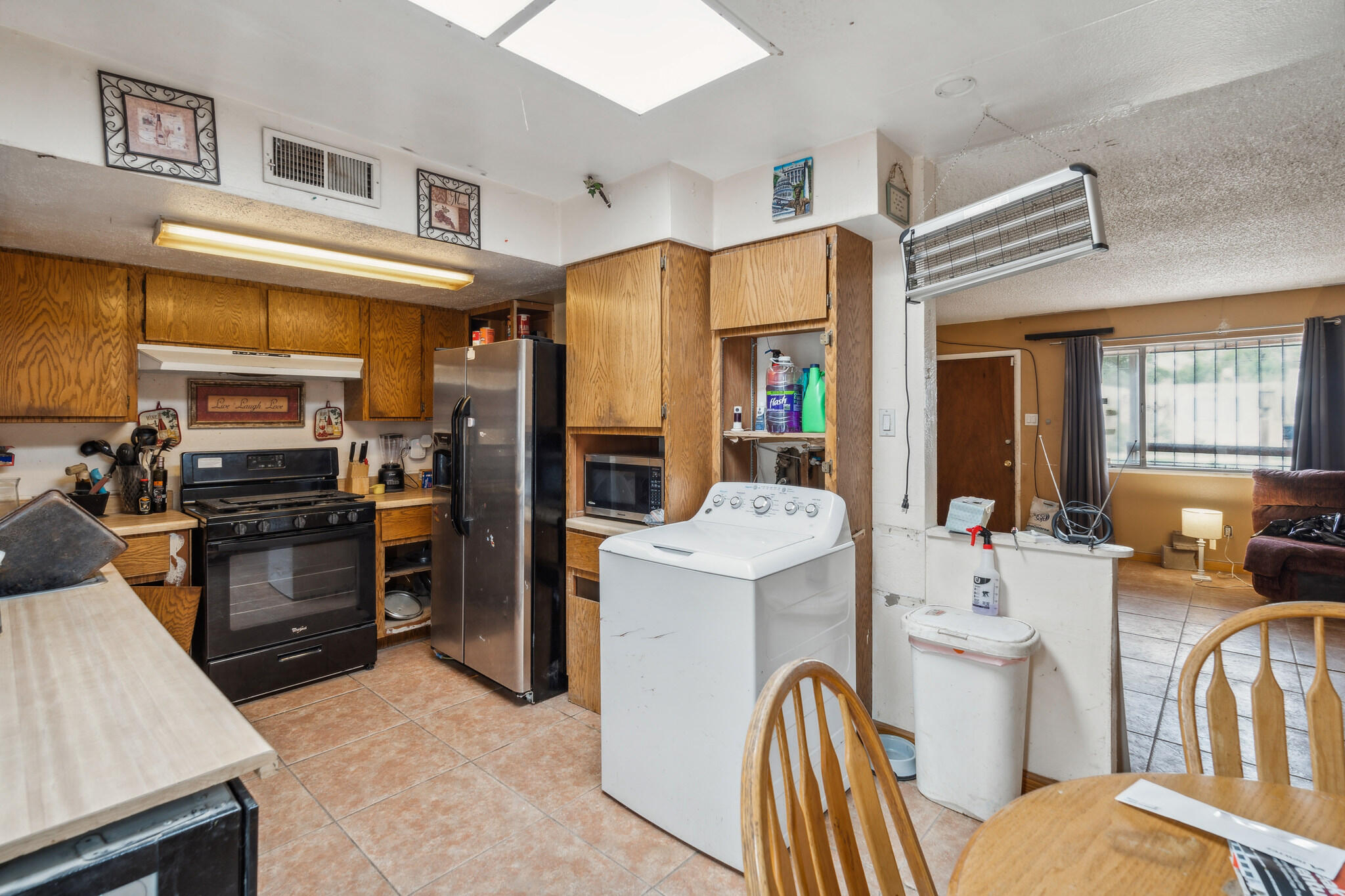 621 Marcella Place NE