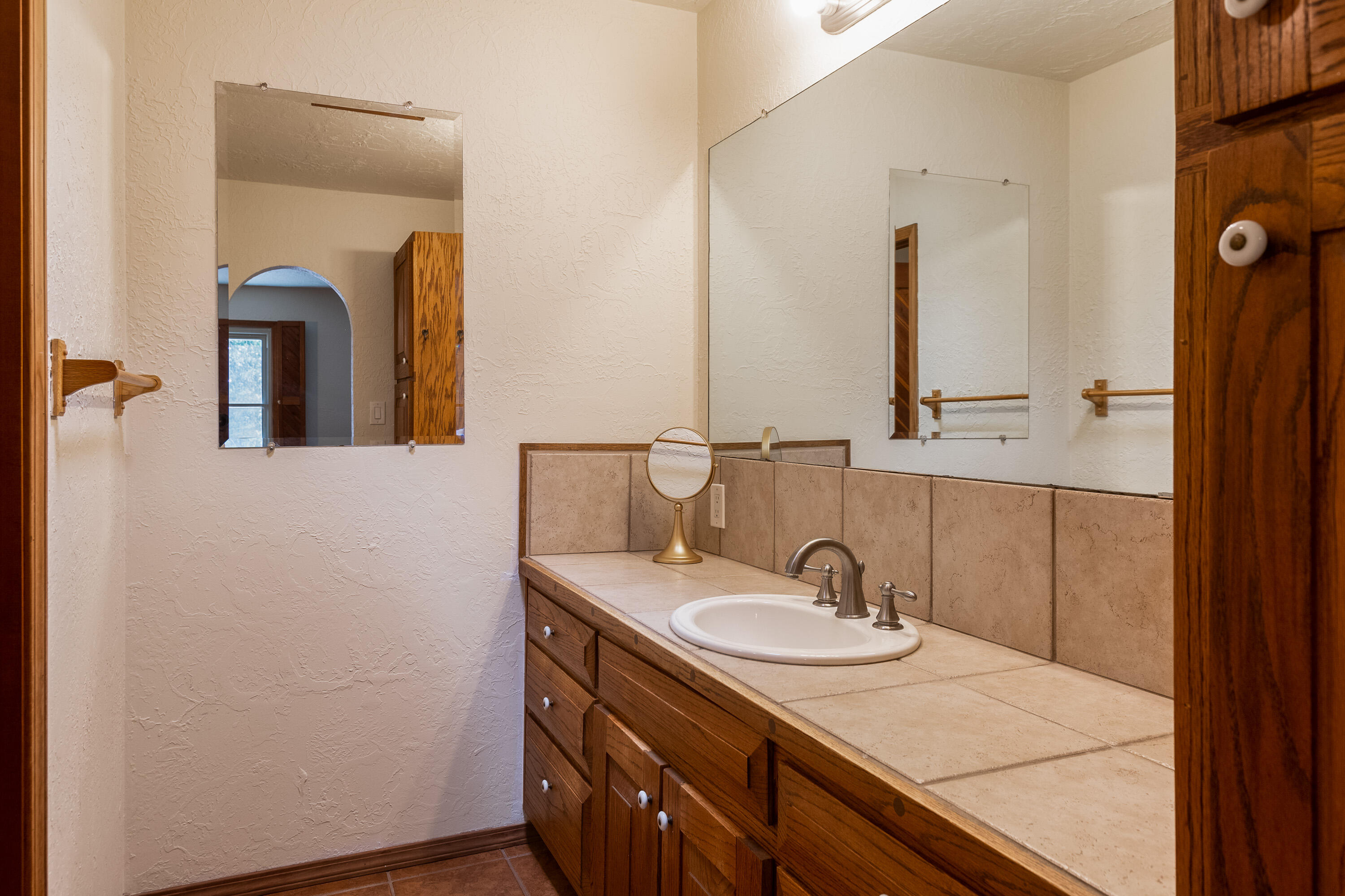 1105 Loma Larga Road