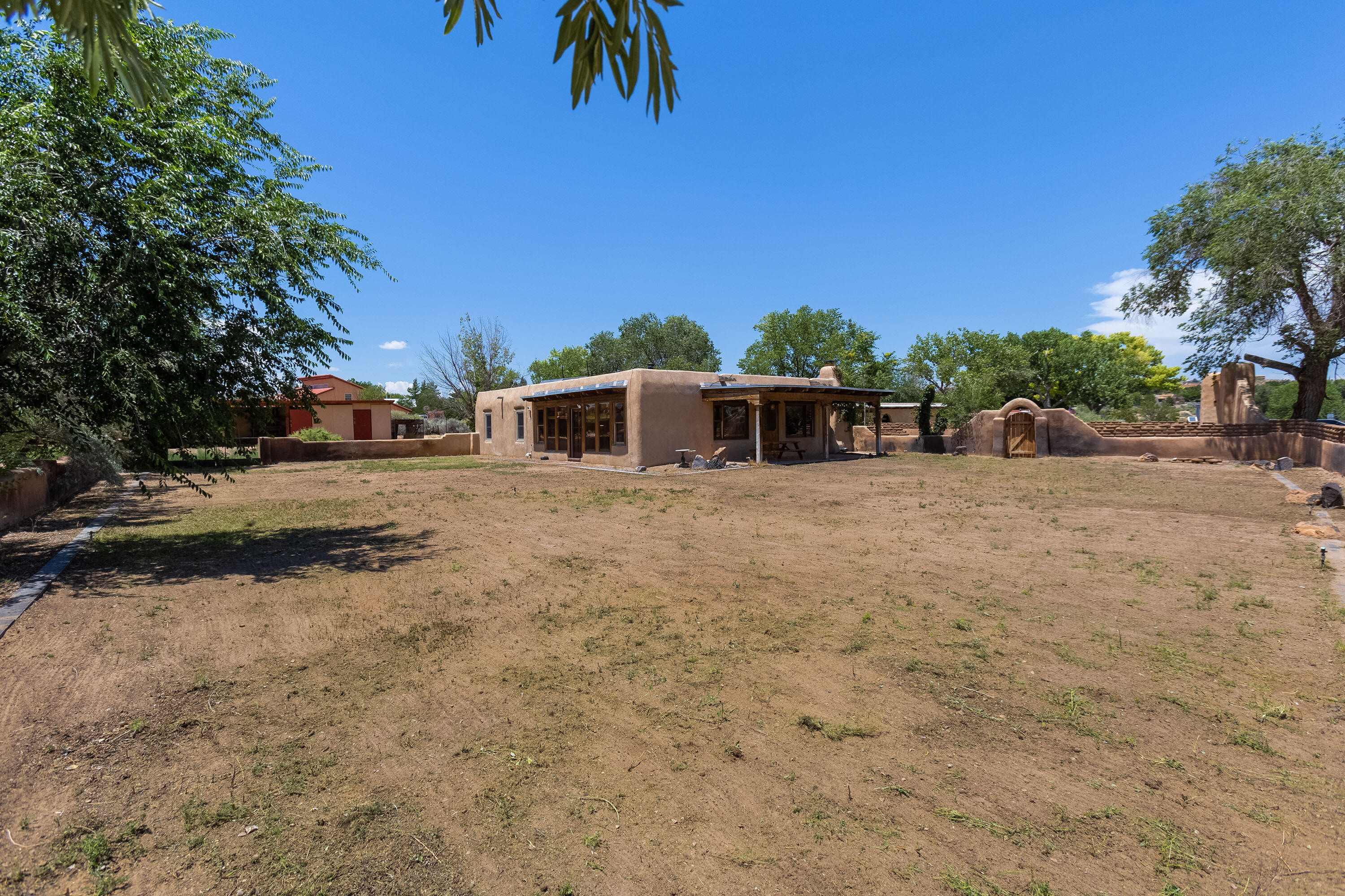 1105 Loma Larga Road