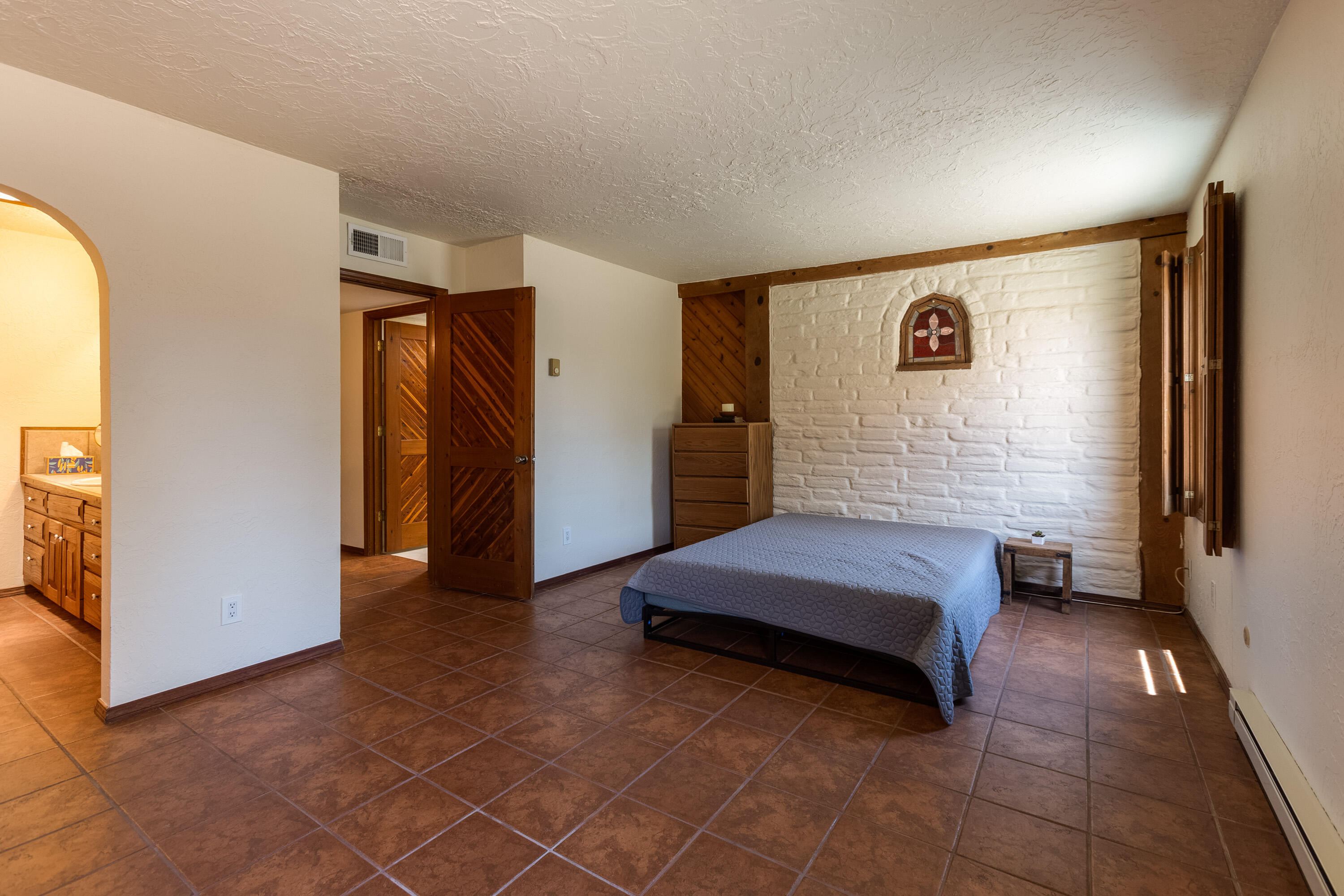 1105 Loma Larga Road