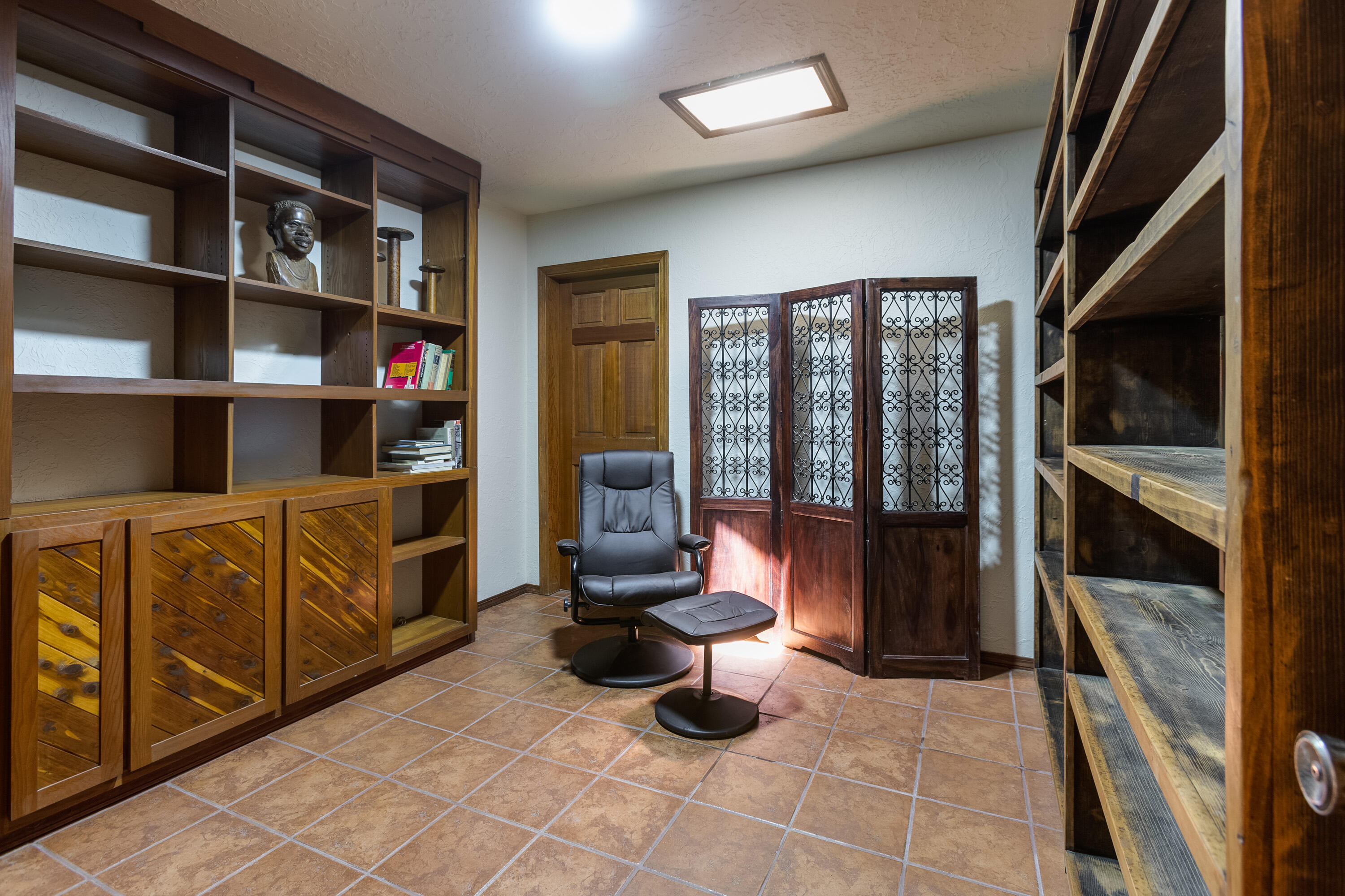 1105 Loma Larga Road