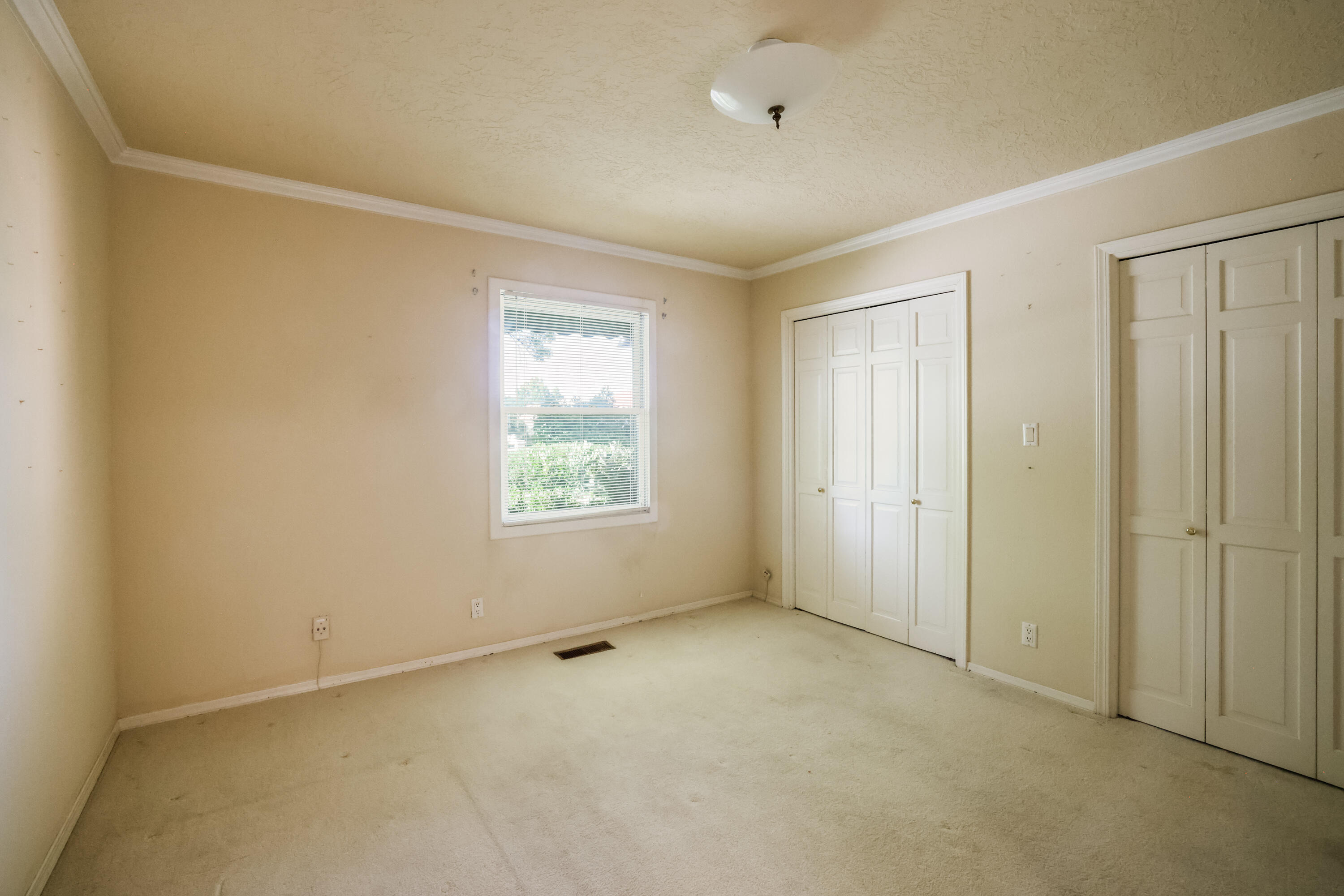 9501 Village Green Drive NE