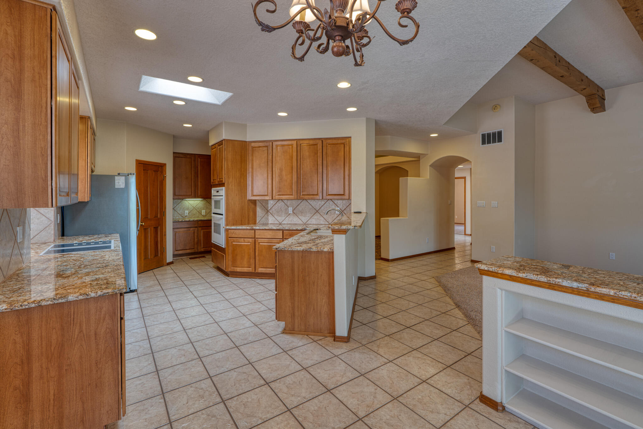 9612 Noche Vista Drive NW