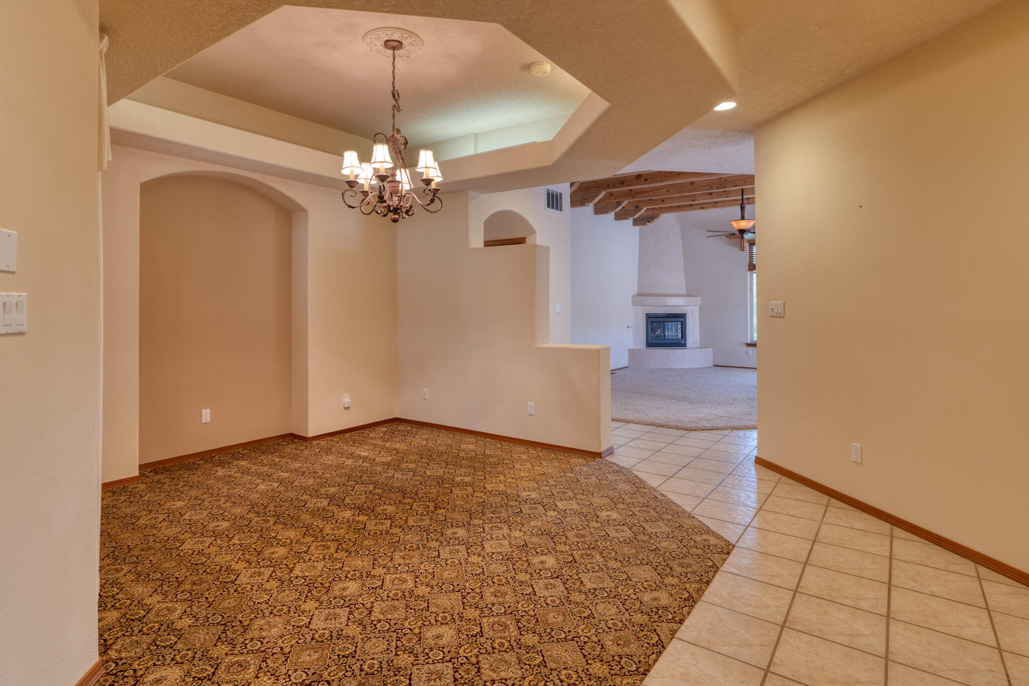 9612 Noche Vista Drive NW