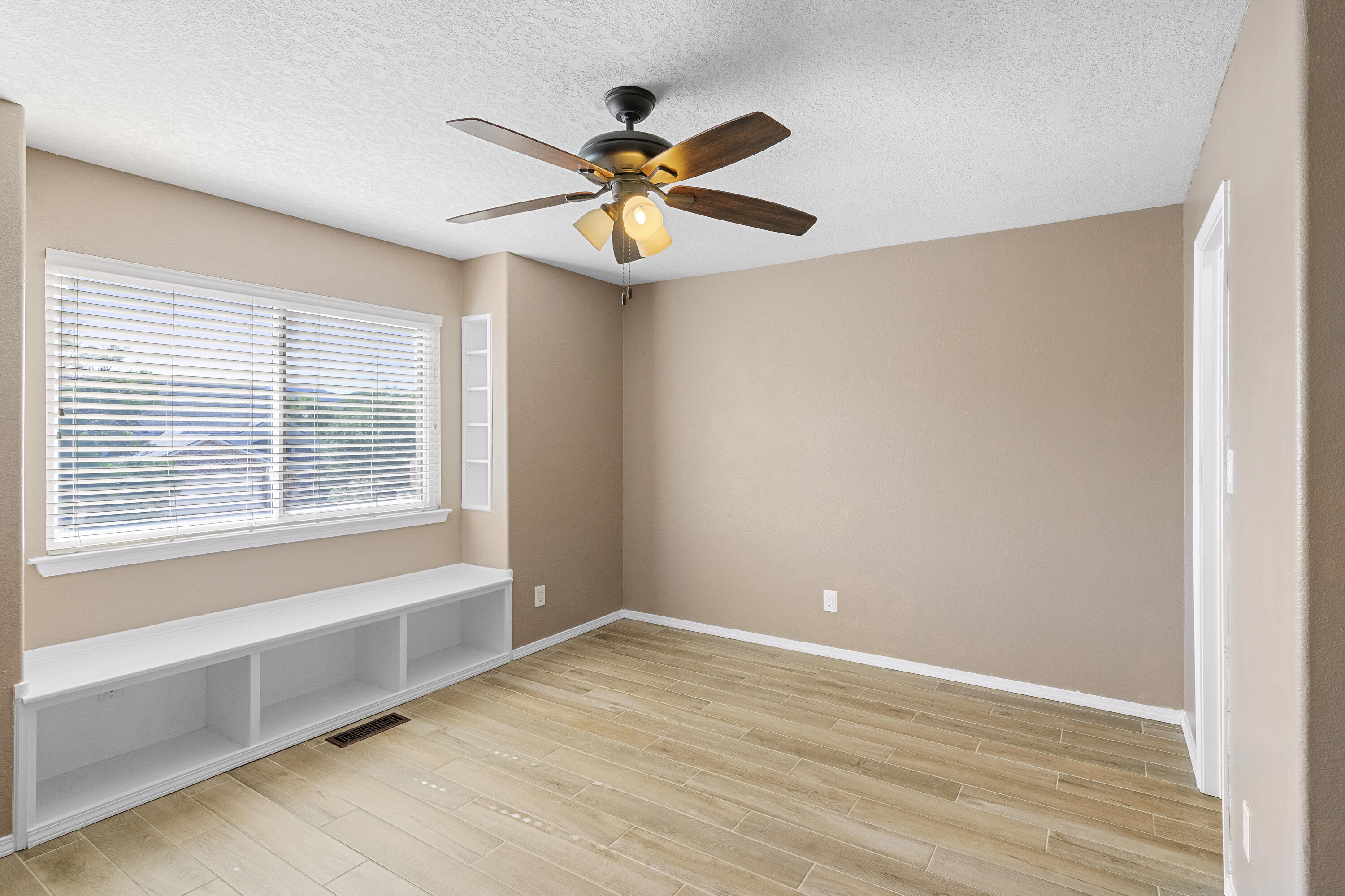 1143 Tony Sanchez Drive SE