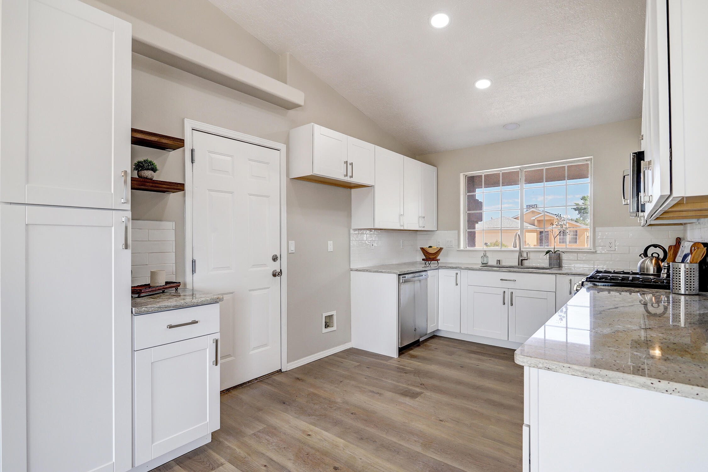 8 Milton Loop