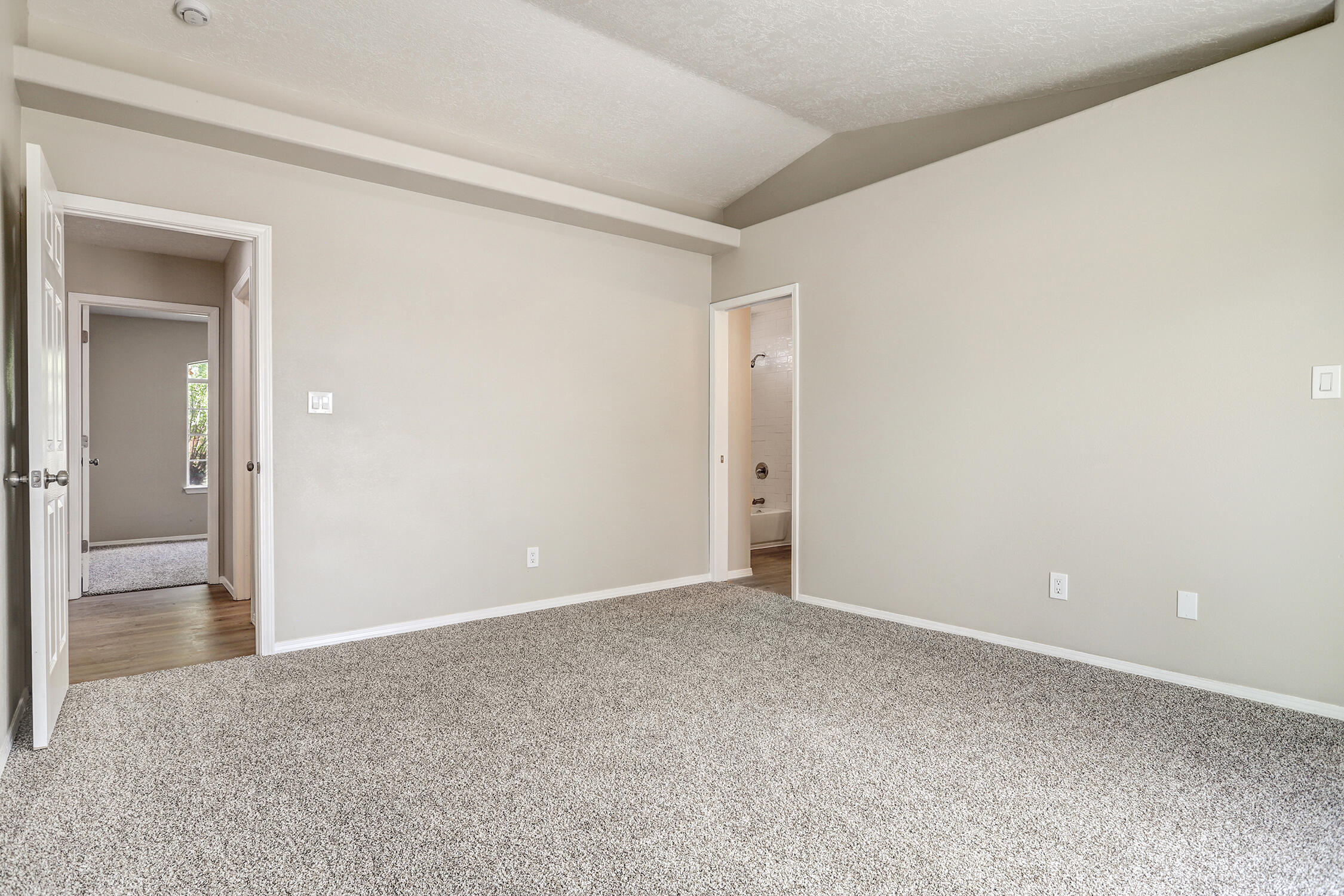 8 Milton Loop