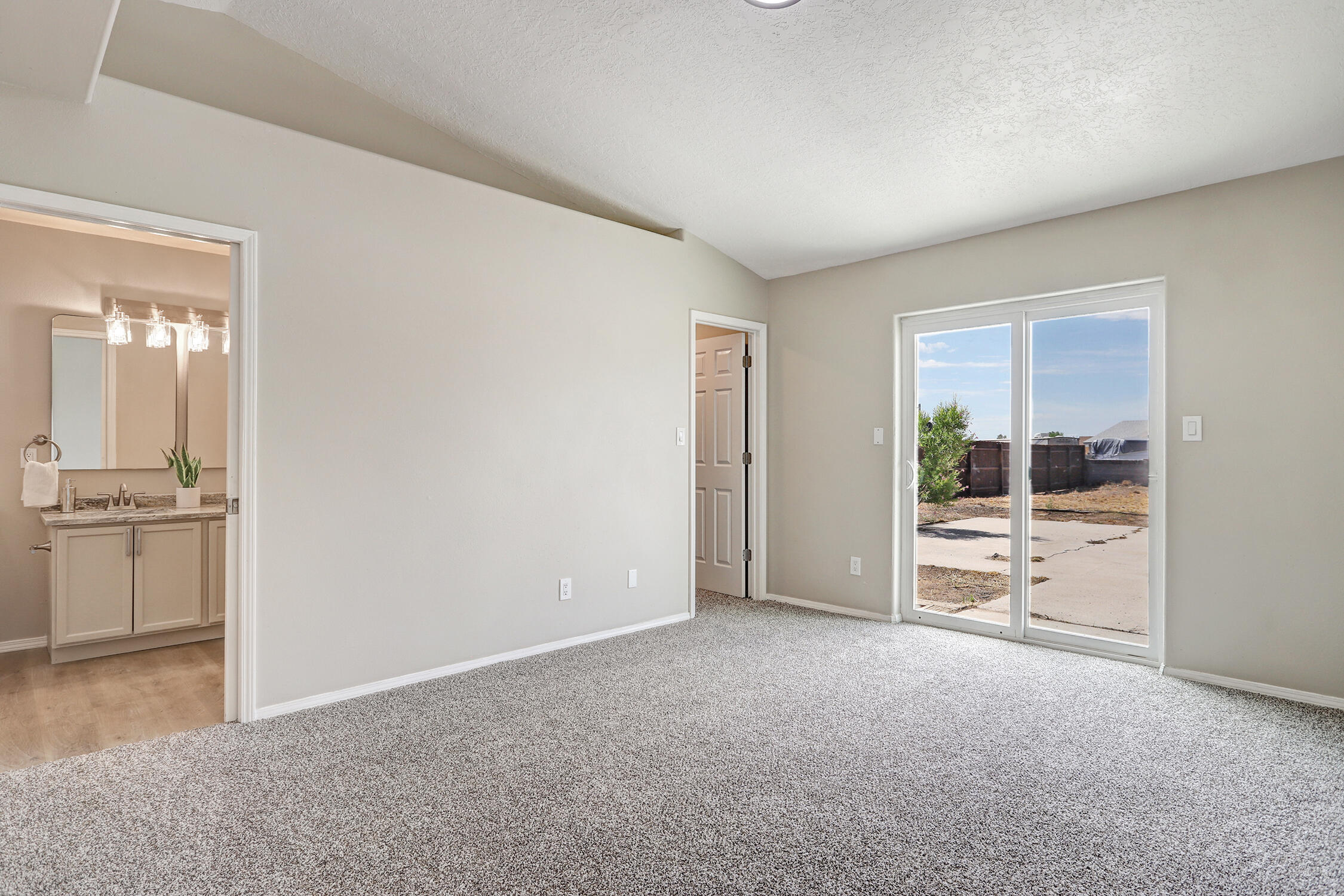 8 Milton Loop
