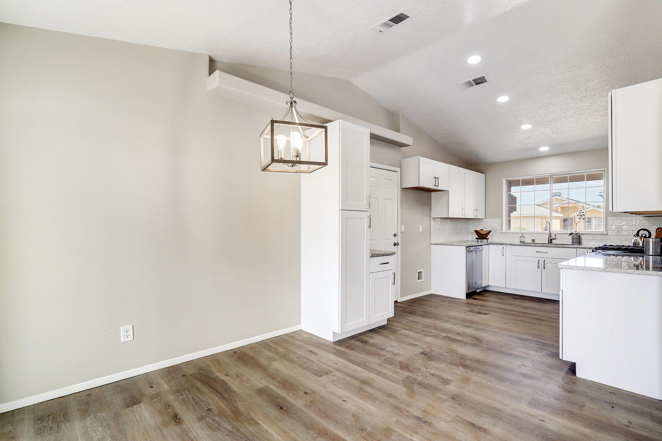 8 Milton Loop
