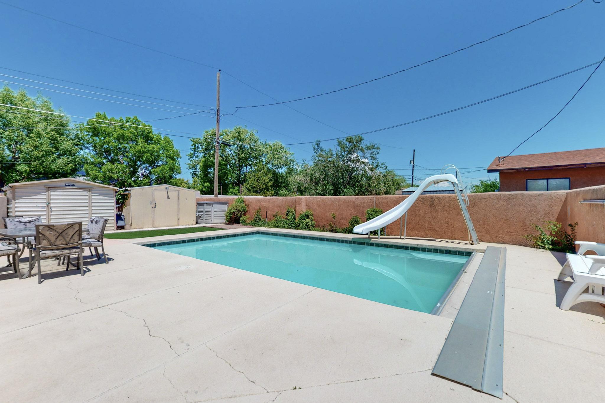 1986 Cherokee Road NW