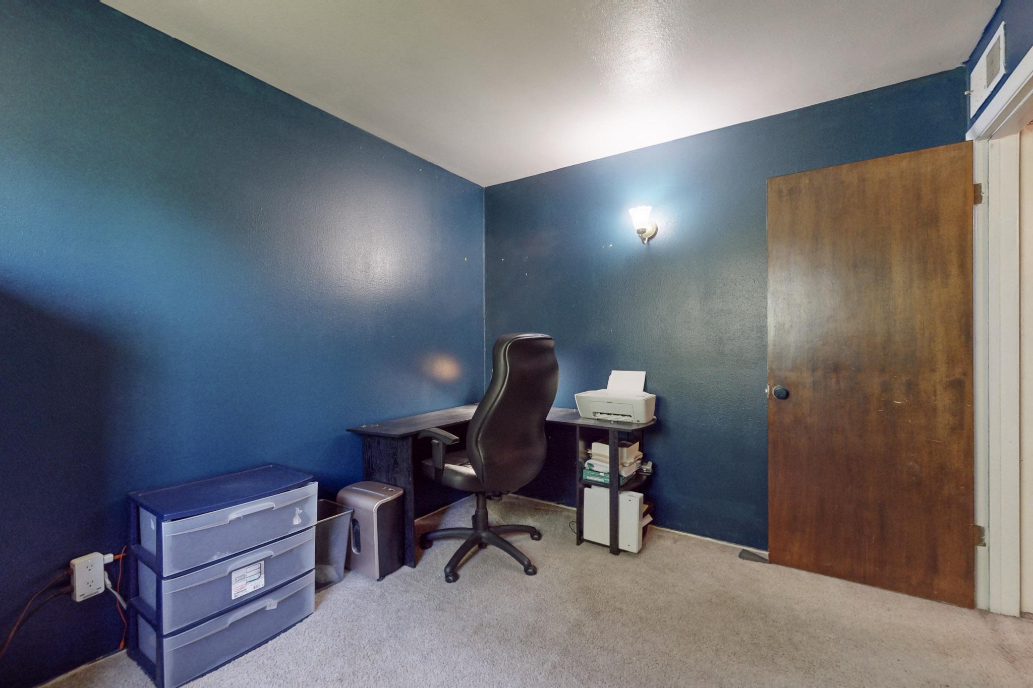 1986 Cherokee Road NW