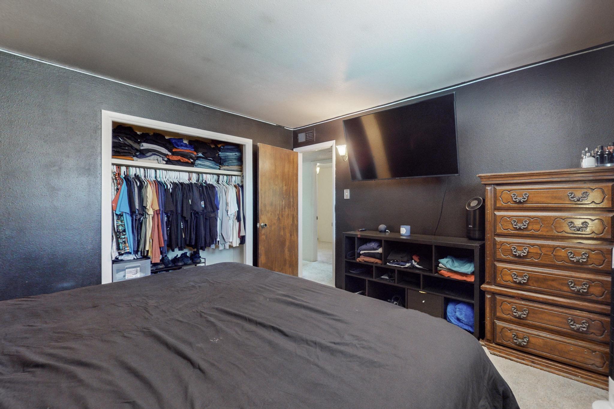 1986 Cherokee Road NW