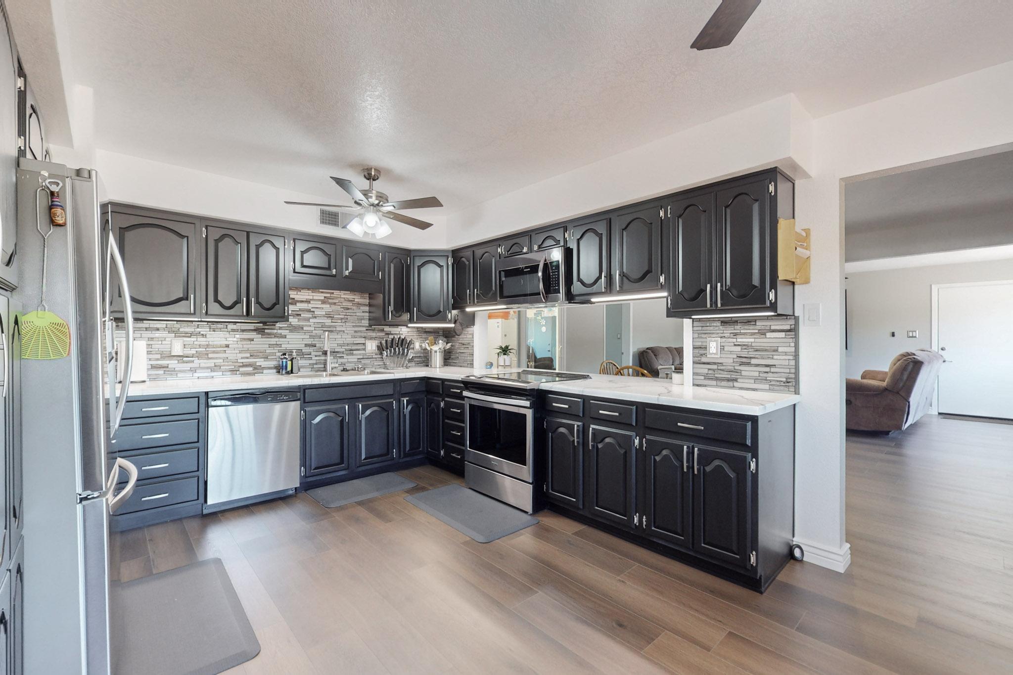 1986 Cherokee Road NW