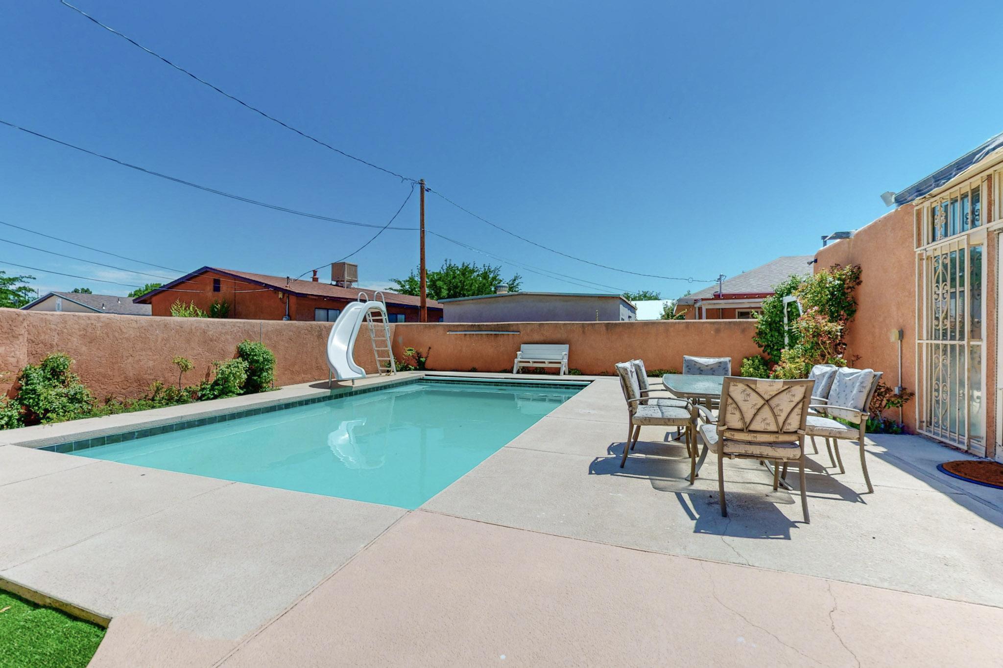 1986 Cherokee Road NW