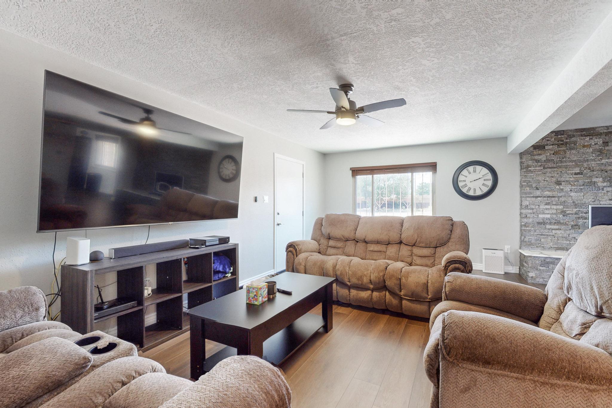 1986 Cherokee Road NW