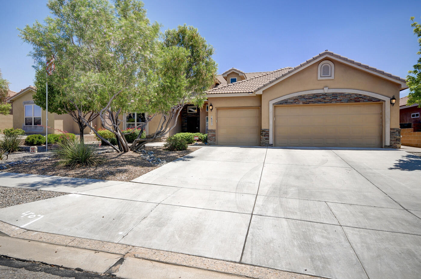 1622 Cereza Drive