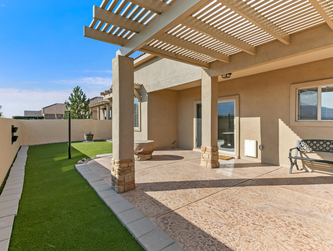 944 Desert Willow Court