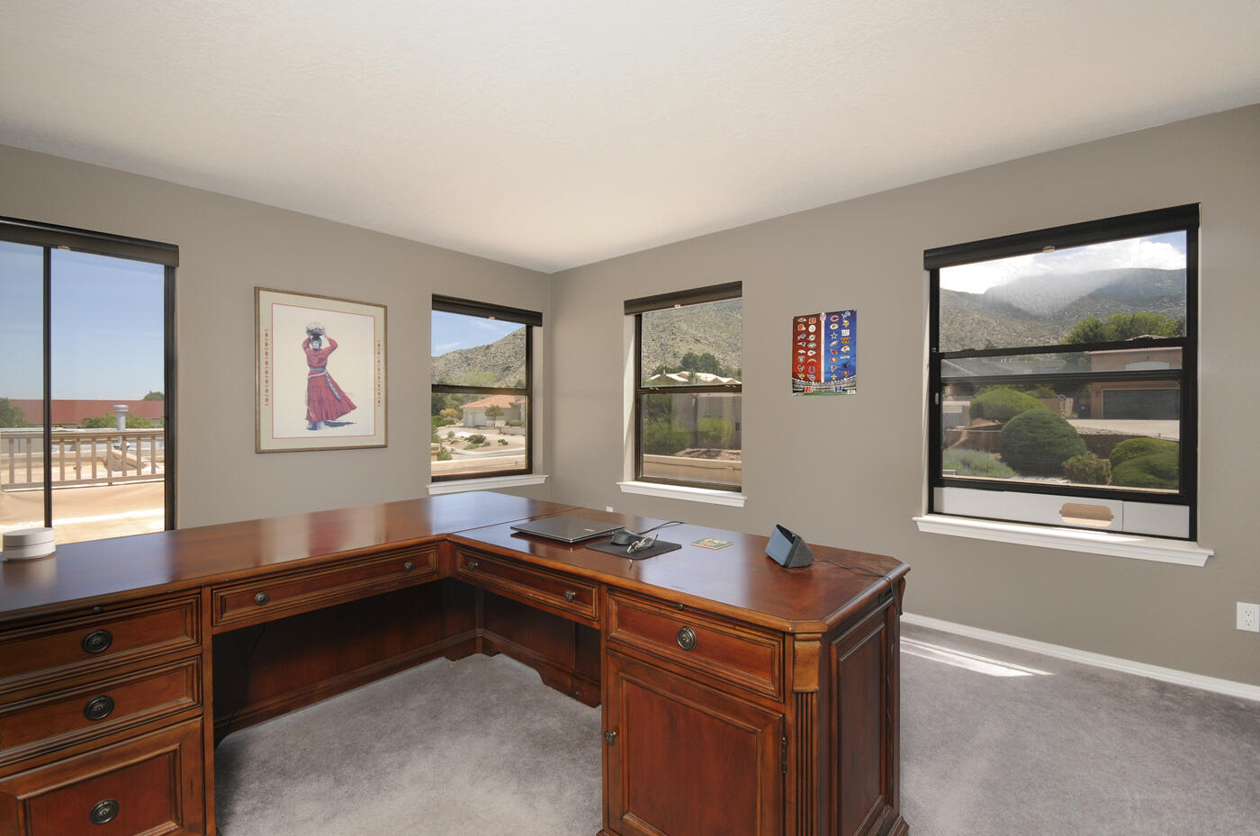 1609 Camino De La Sierra NE