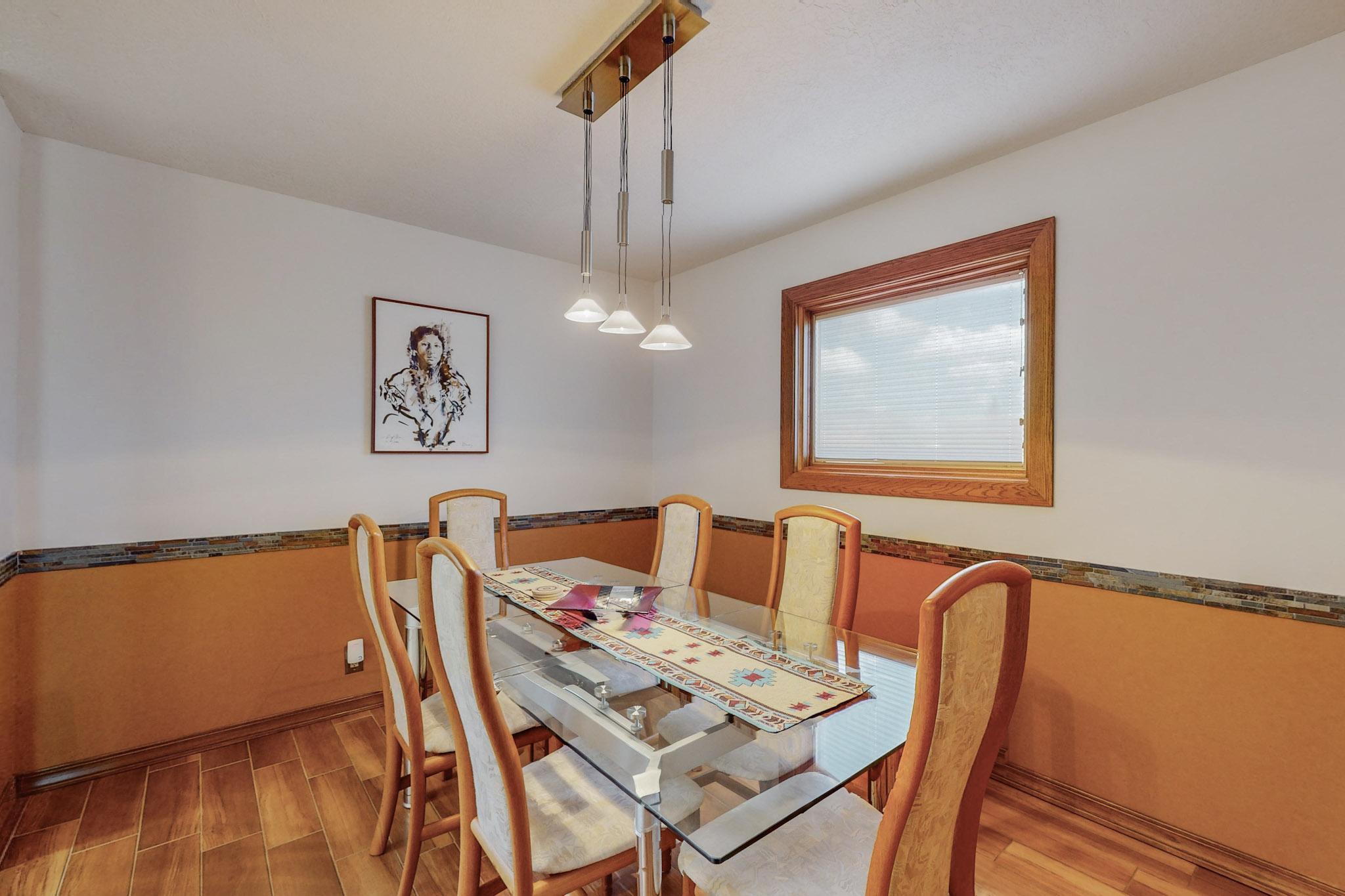 5311 Estrellita Del Norte Road NE