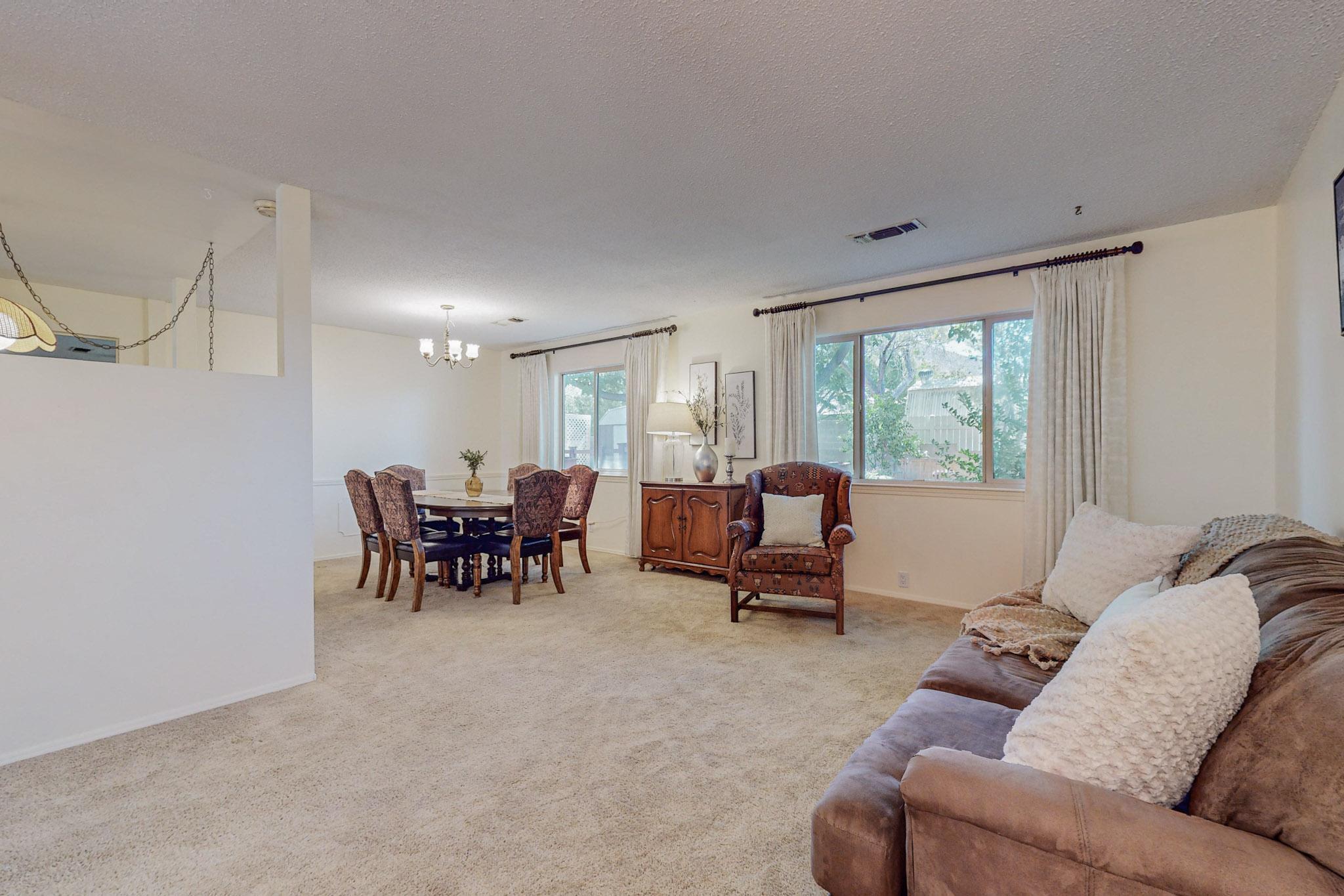 4526 Banff Drive NE