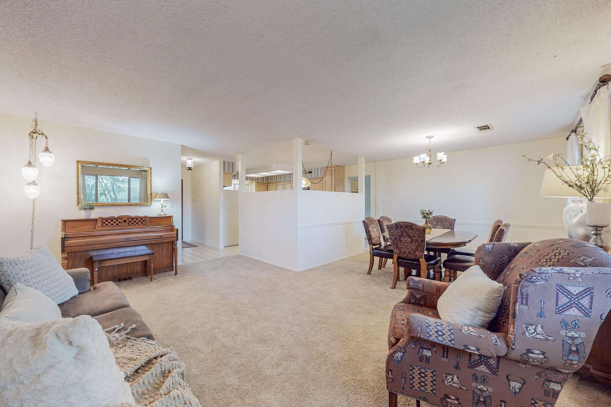 4526 Banff Drive NE