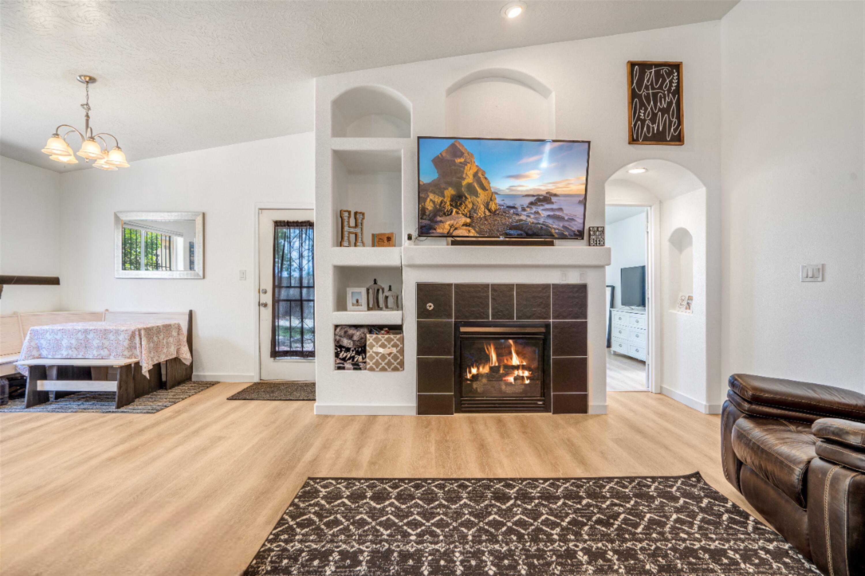 1224 Gem Court SW