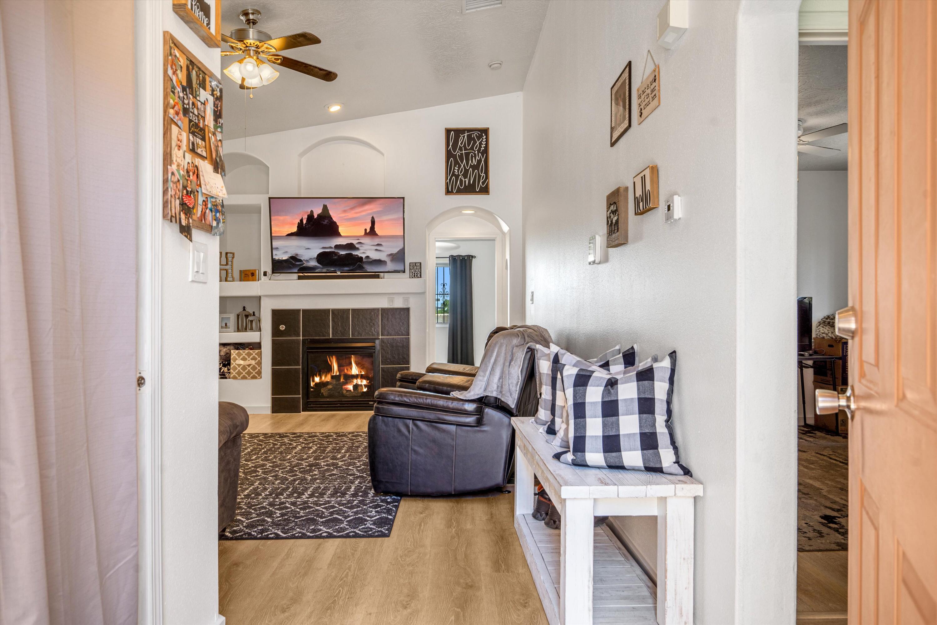 1224 Gem Court SW
