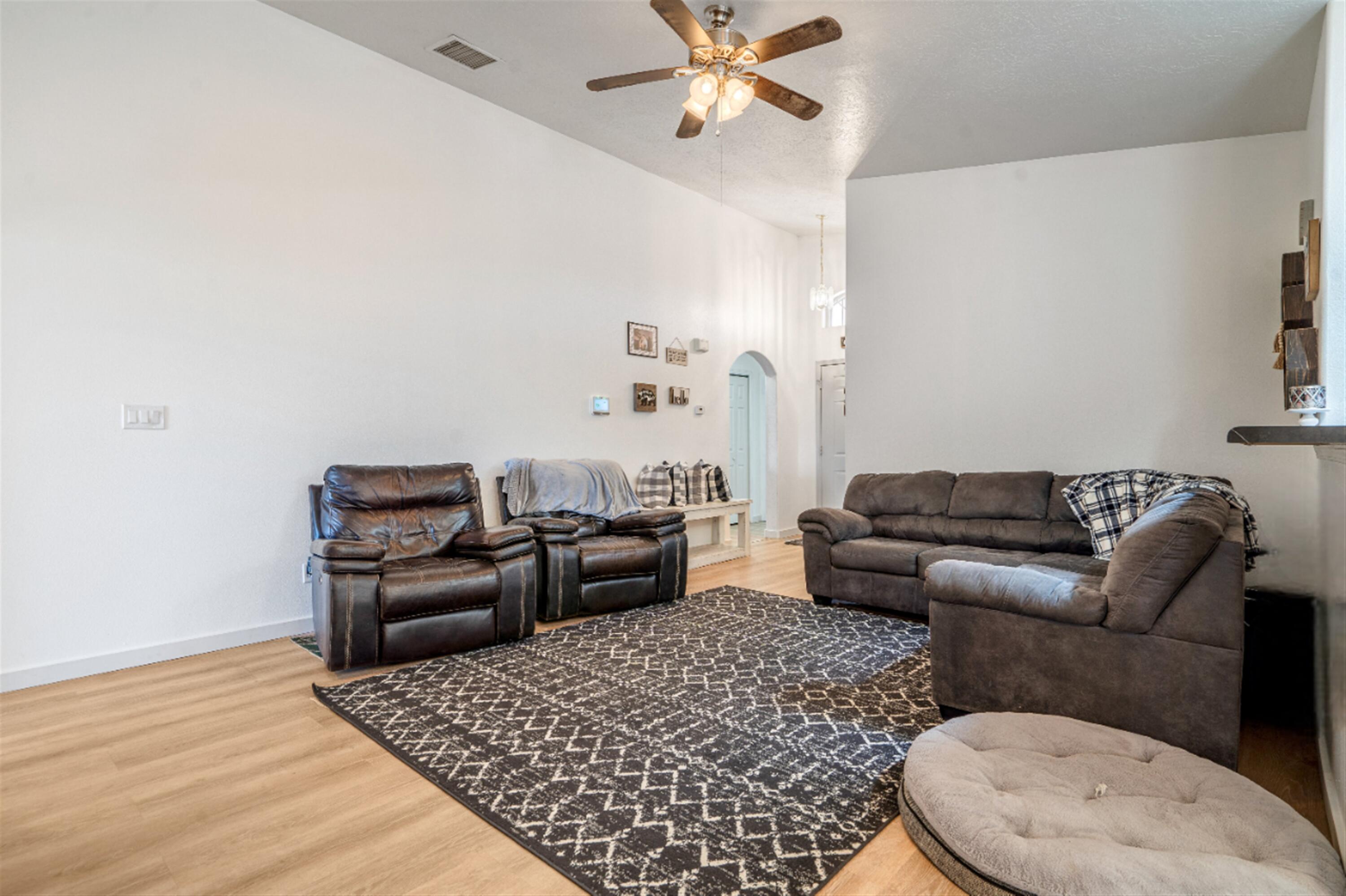 1224 Gem Court SW