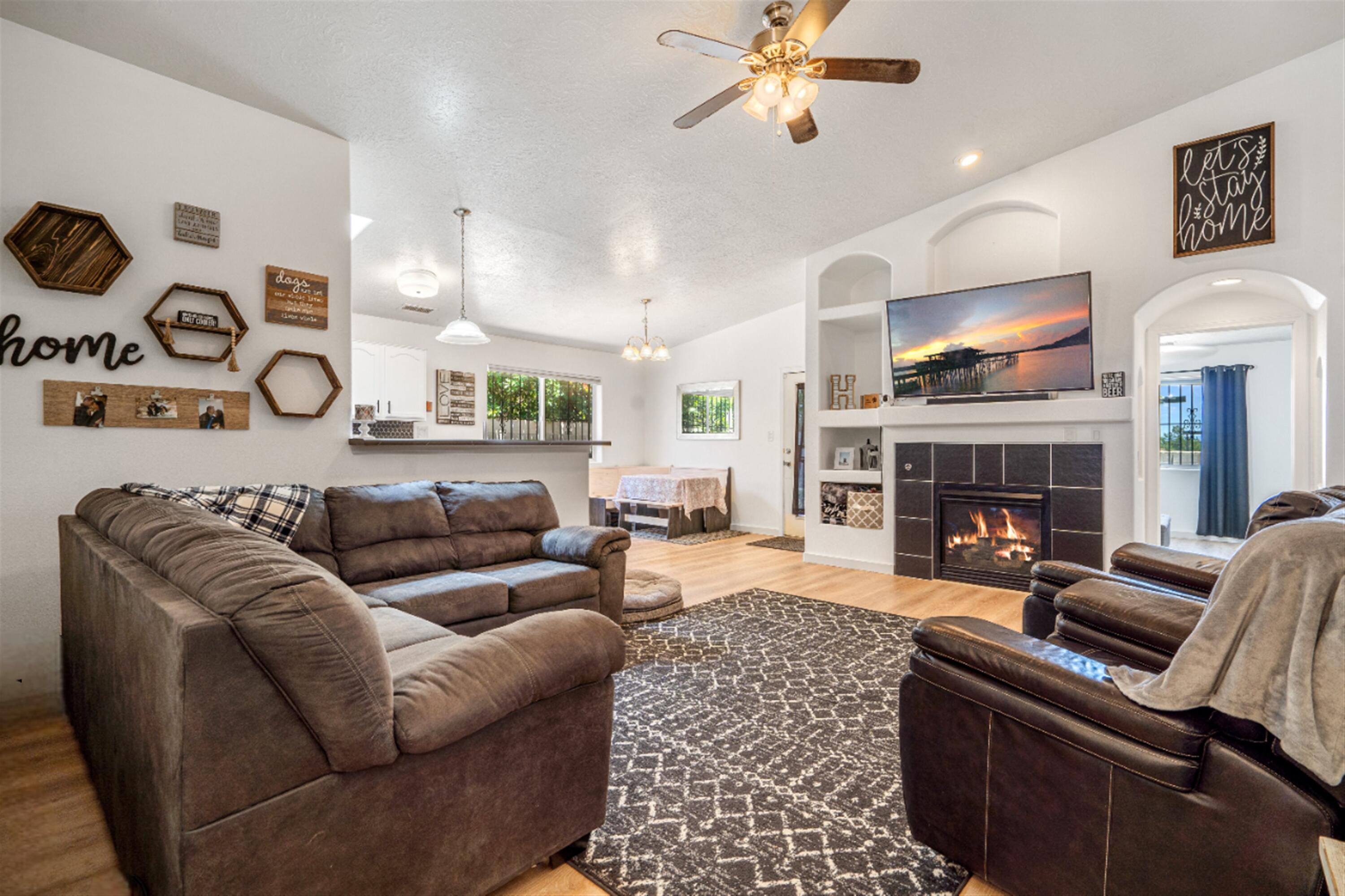 1224 Gem Court SW