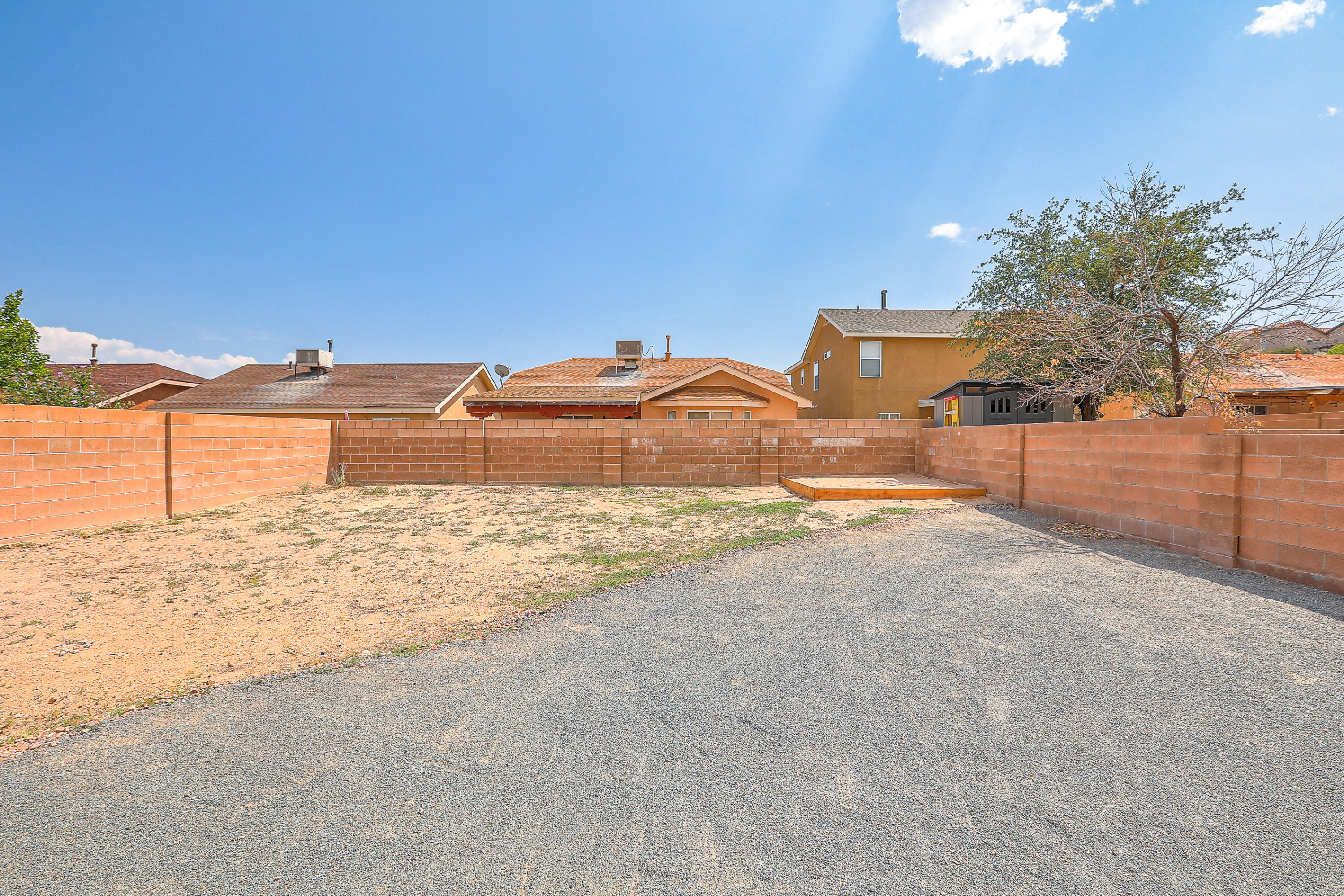 7716 RED FINCH Court NW