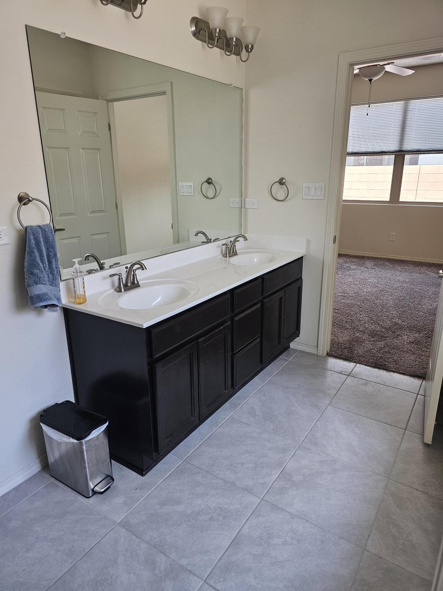 2602 Camino Plata Loop NE