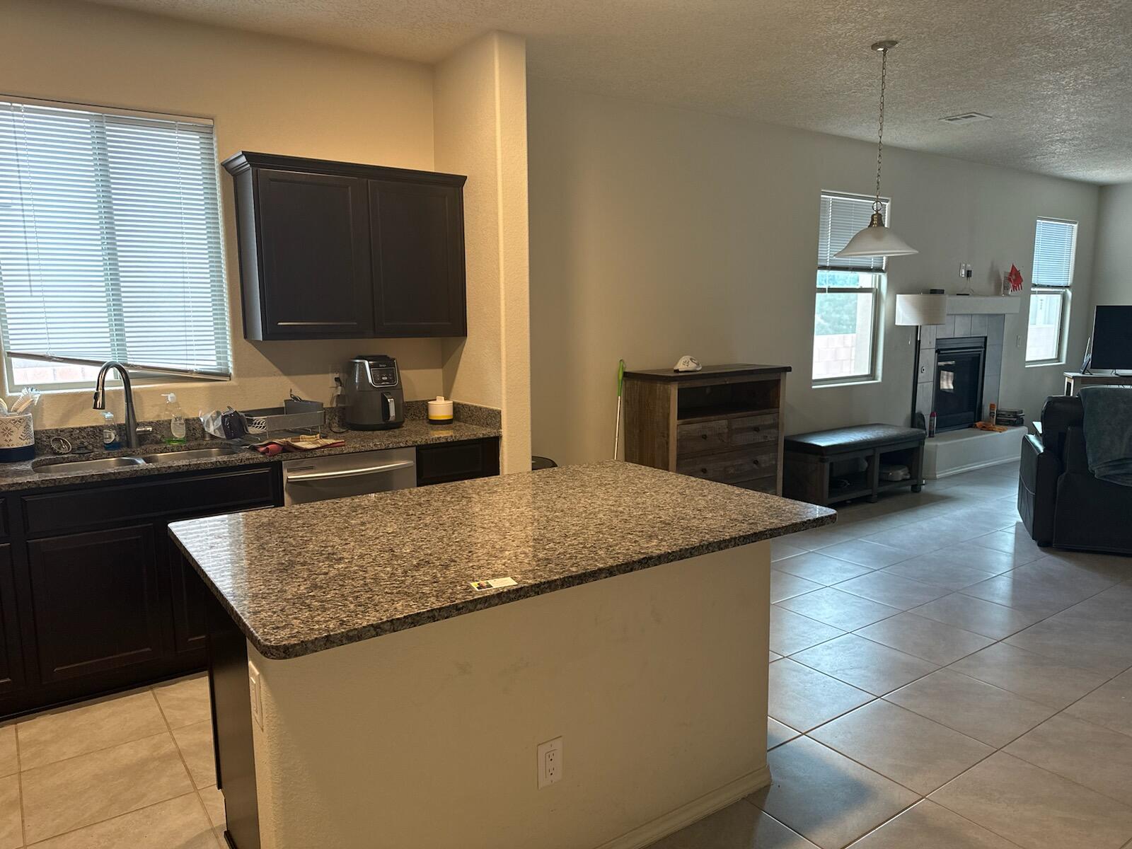2602 Camino Plata Loop NE