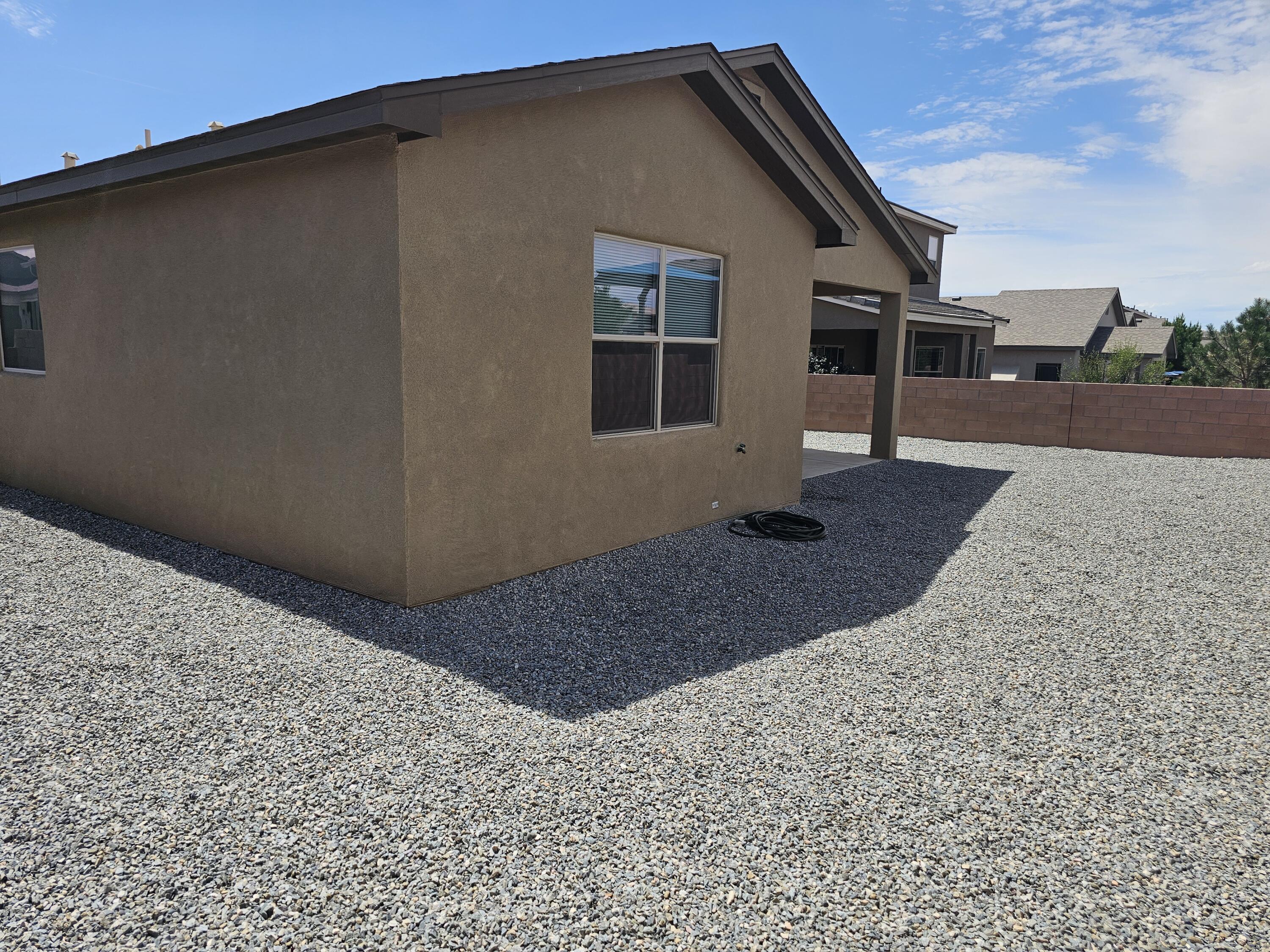 2602 Camino Plata Loop NE