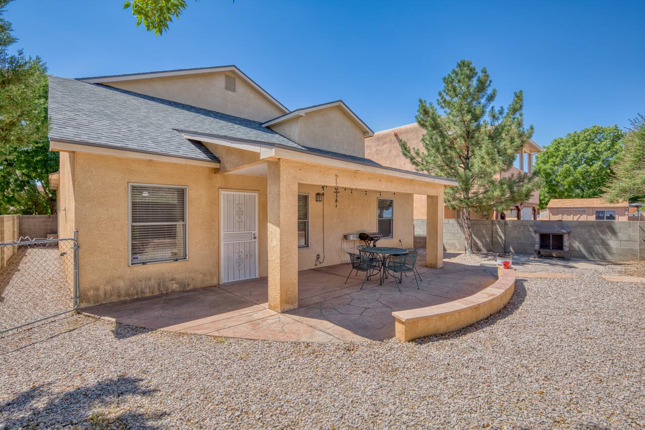4405 Cliff Base Drive NW