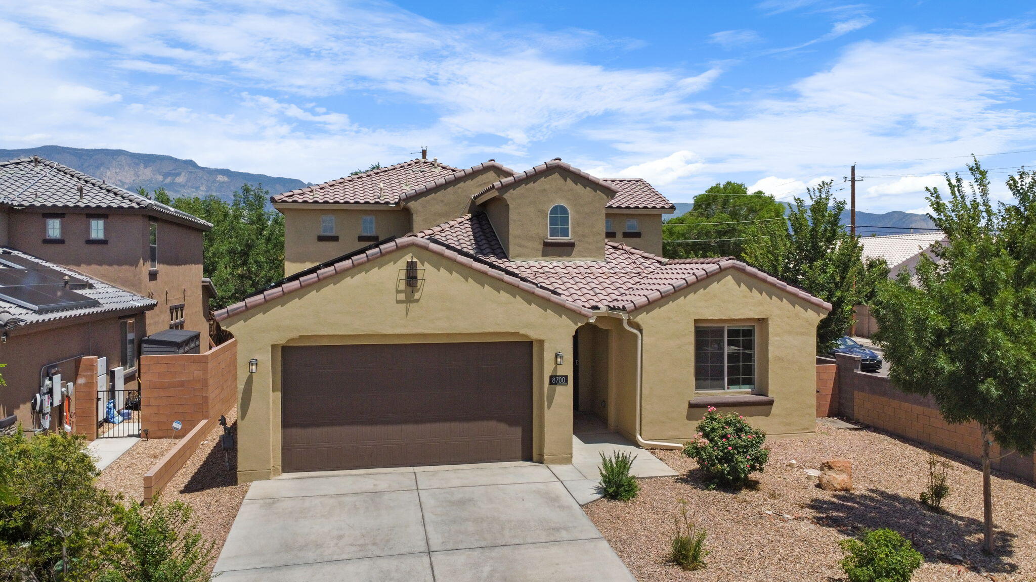 8700 La Pradera Way NE