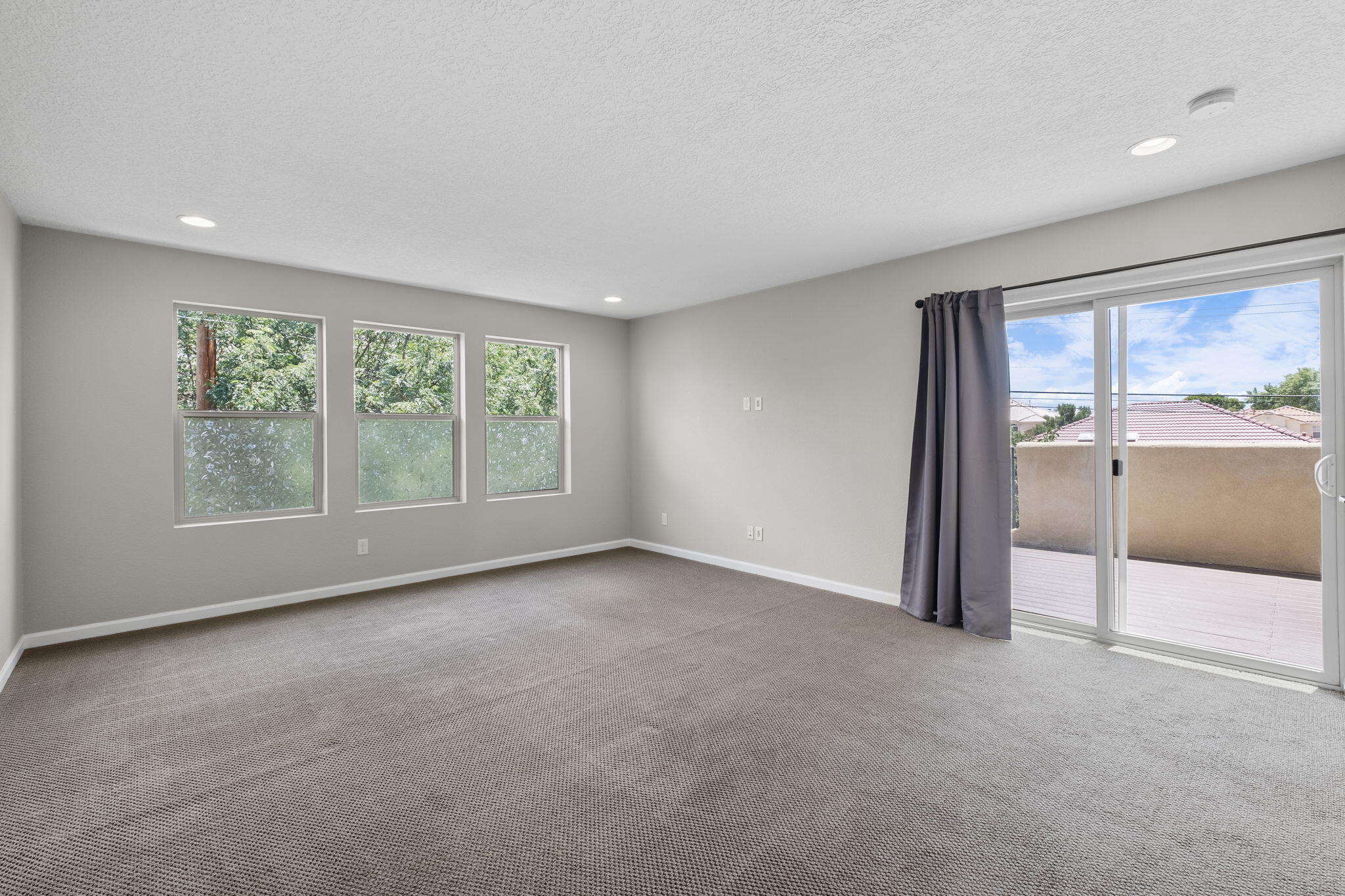 8700 La Pradera Way NE