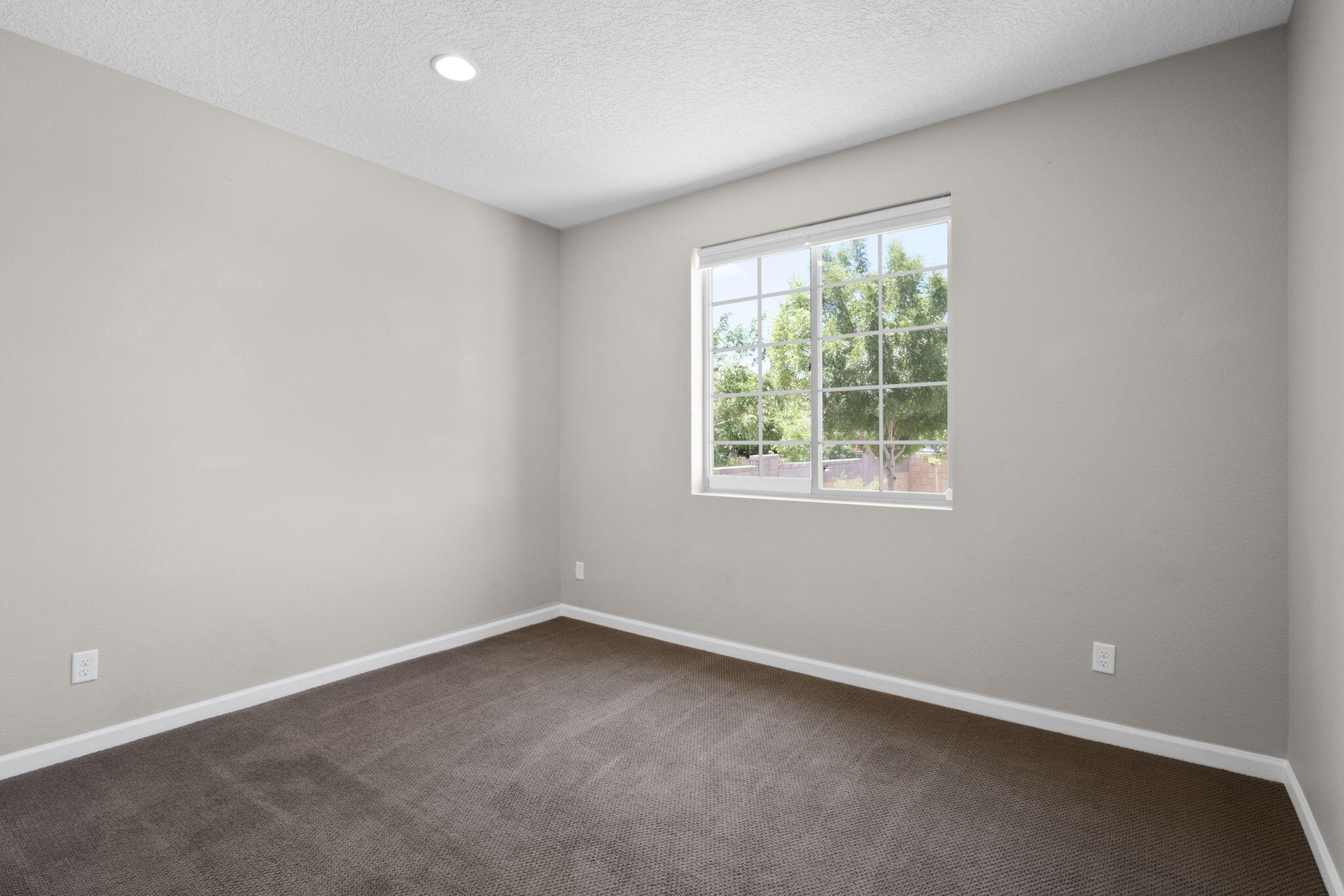 8700 La Pradera Way NE