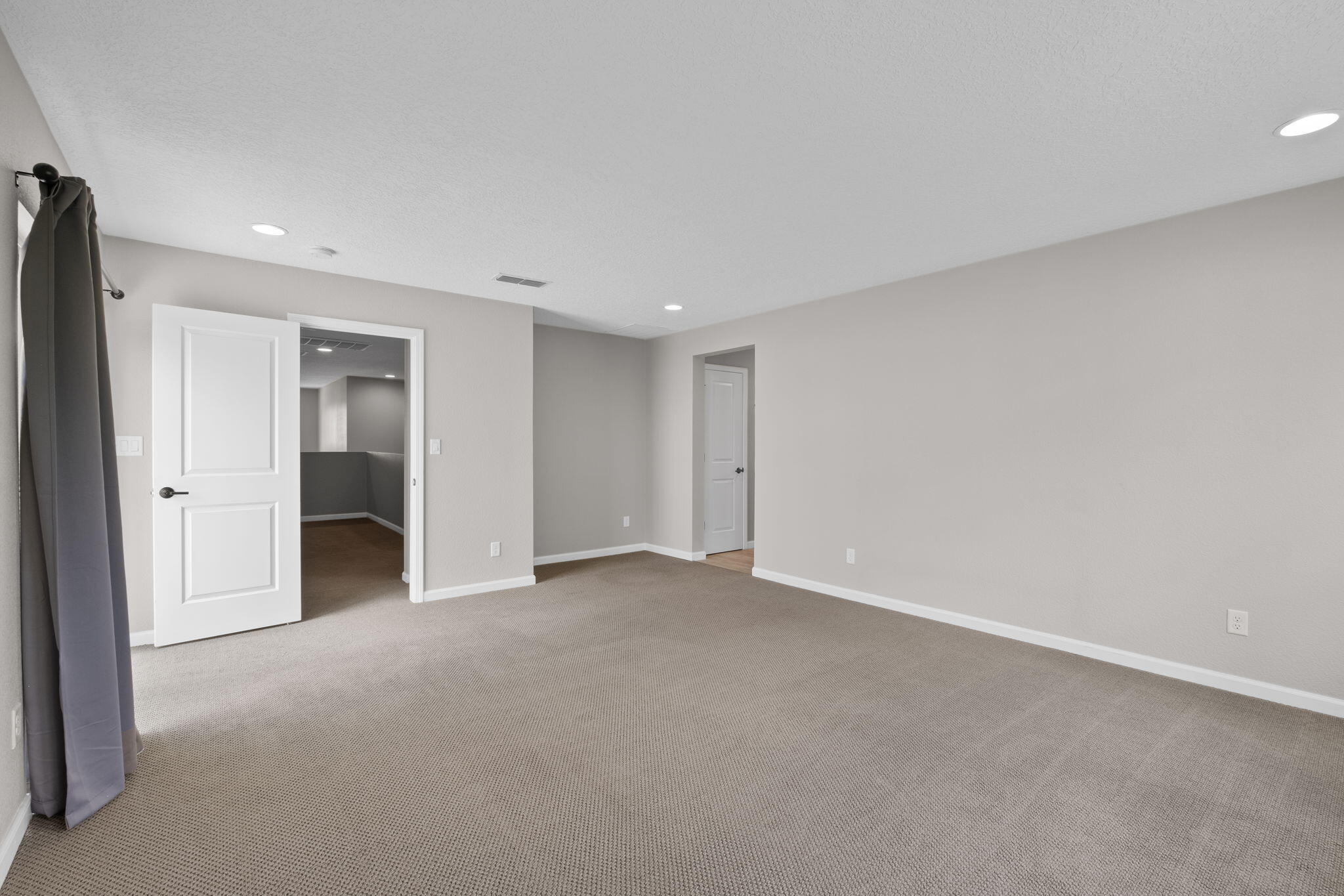 8700 La Pradera Way NE