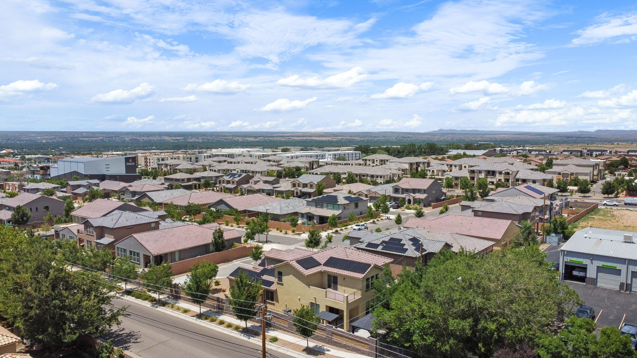 8700 La Pradera Way NE