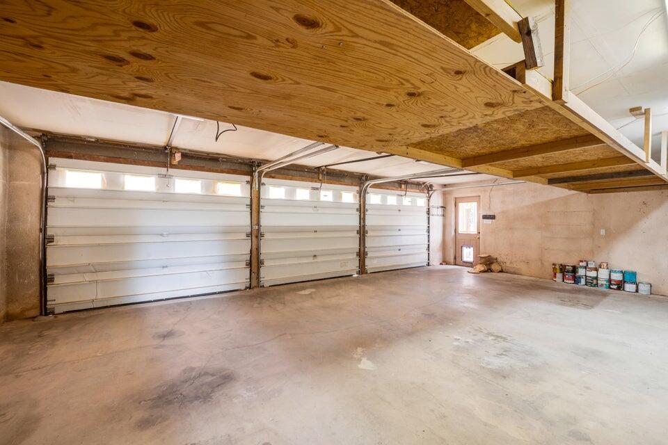 1 Rundles Lane