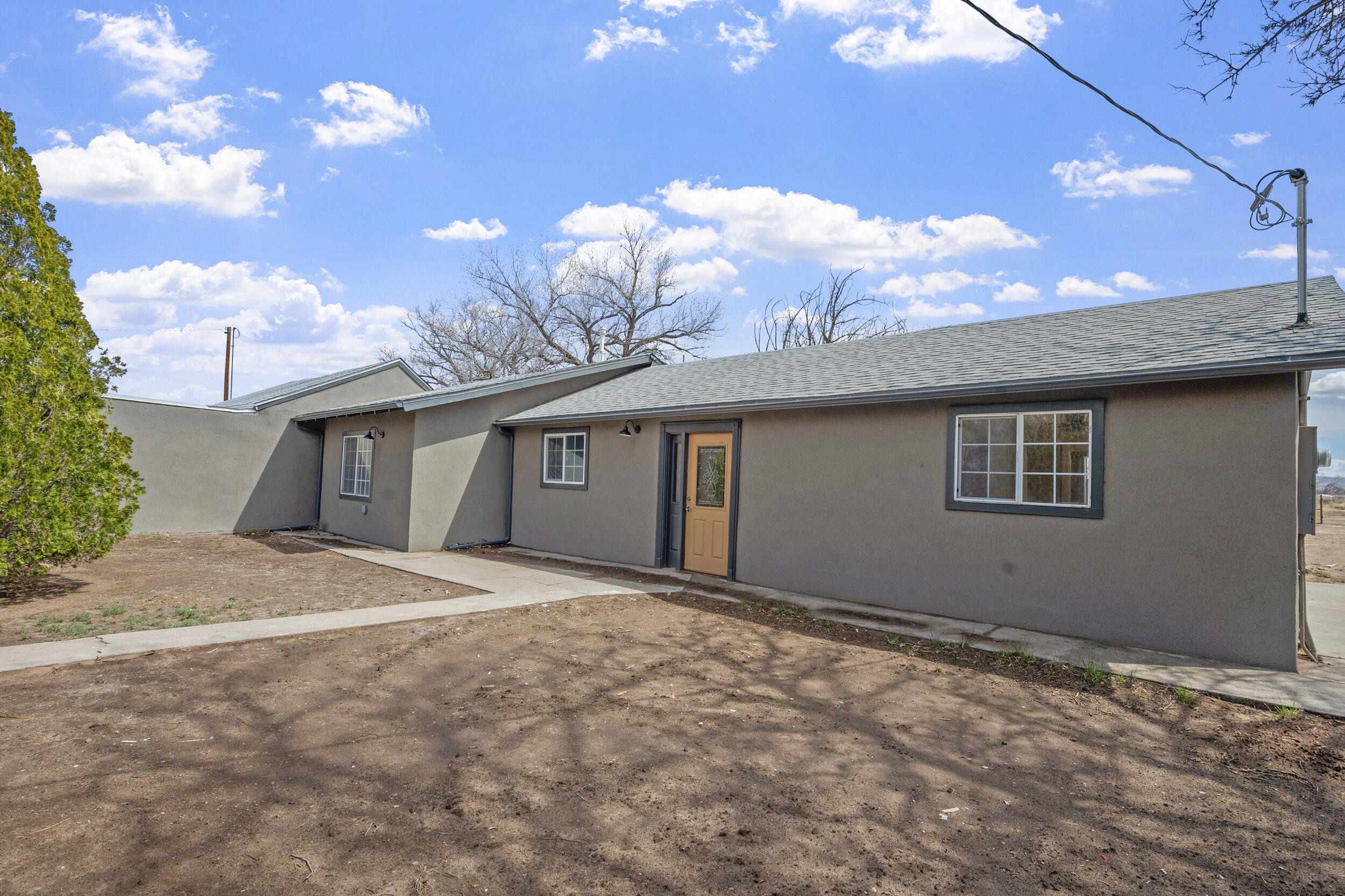 6A JARALES Lane