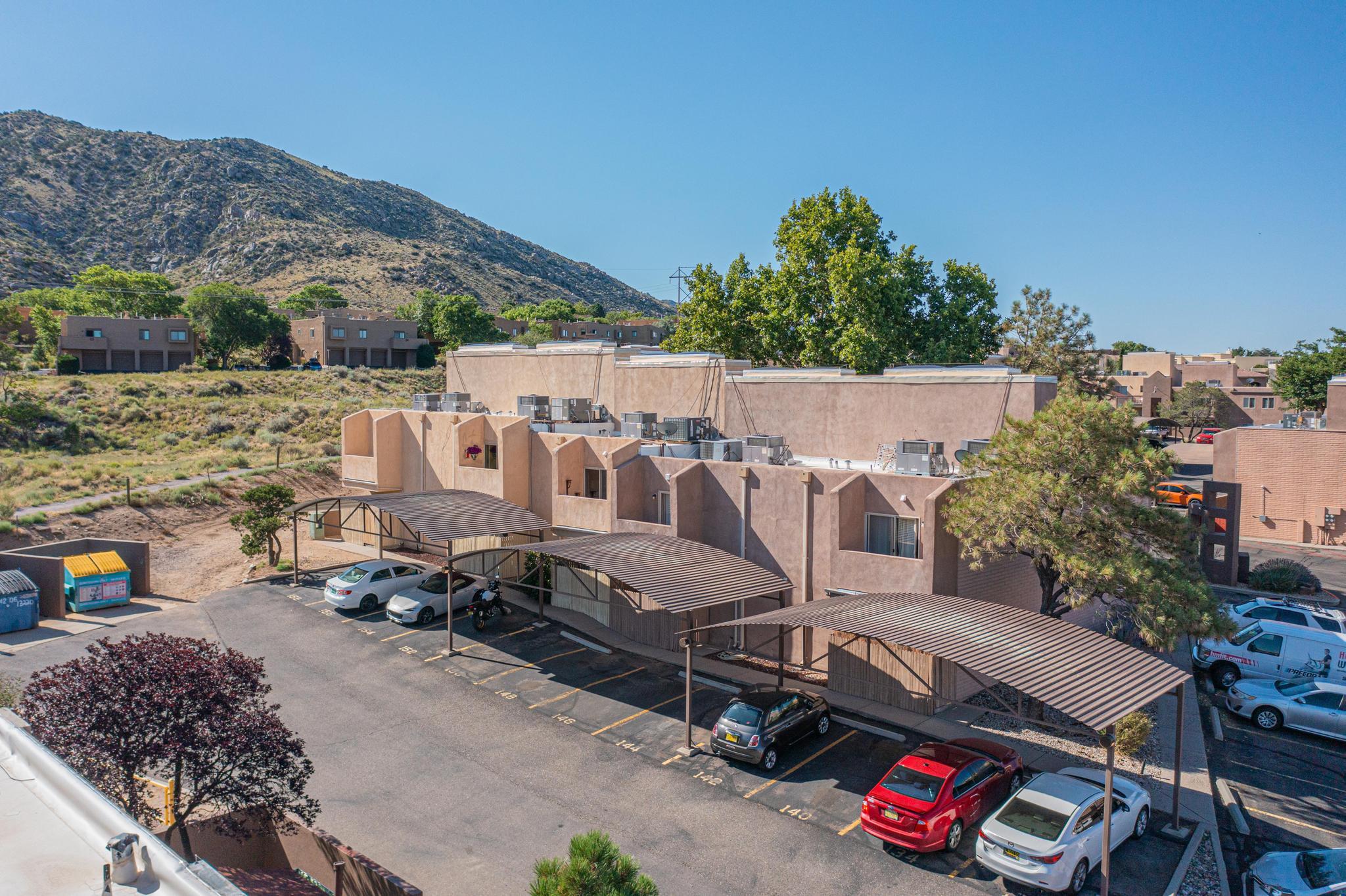 13158 Candelaria Road NE