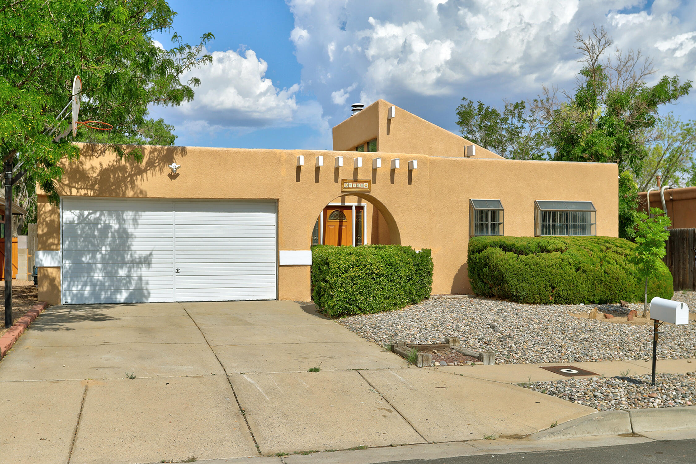 7108 Cabin Court NW