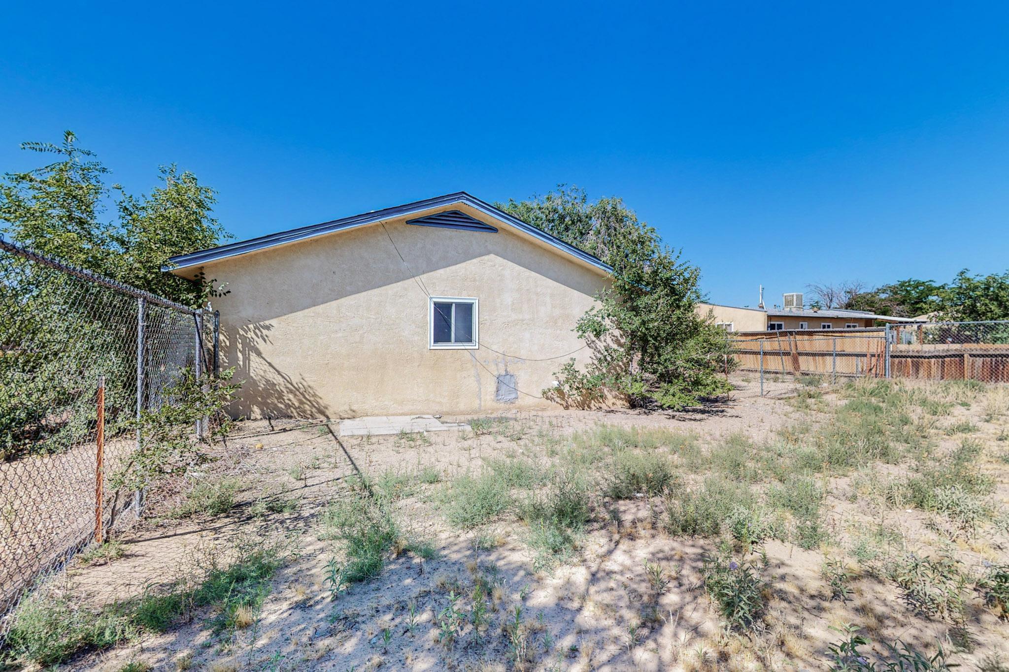 503 Villa Verde Drive SE