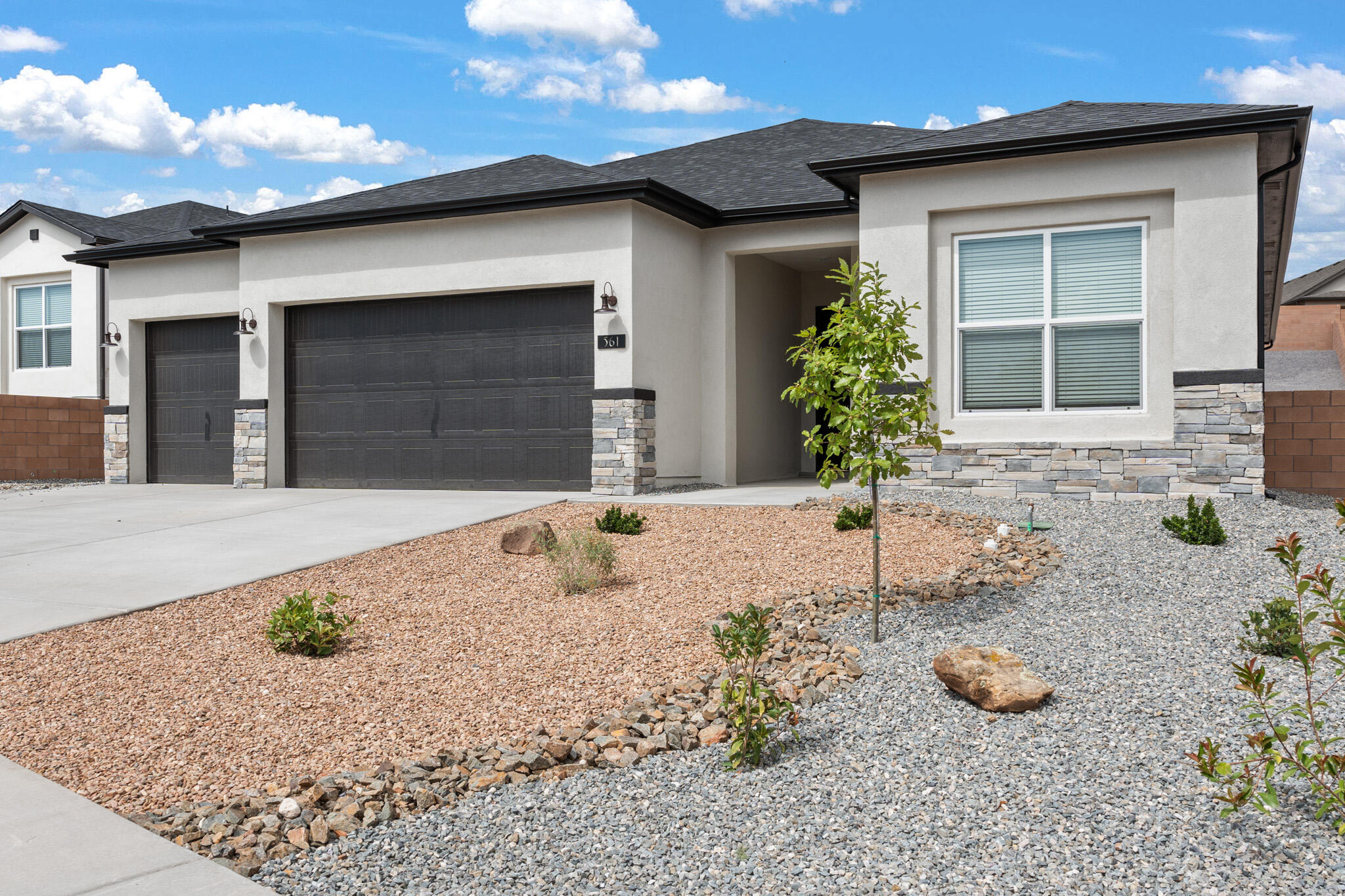 561 Mindoro Drive SE